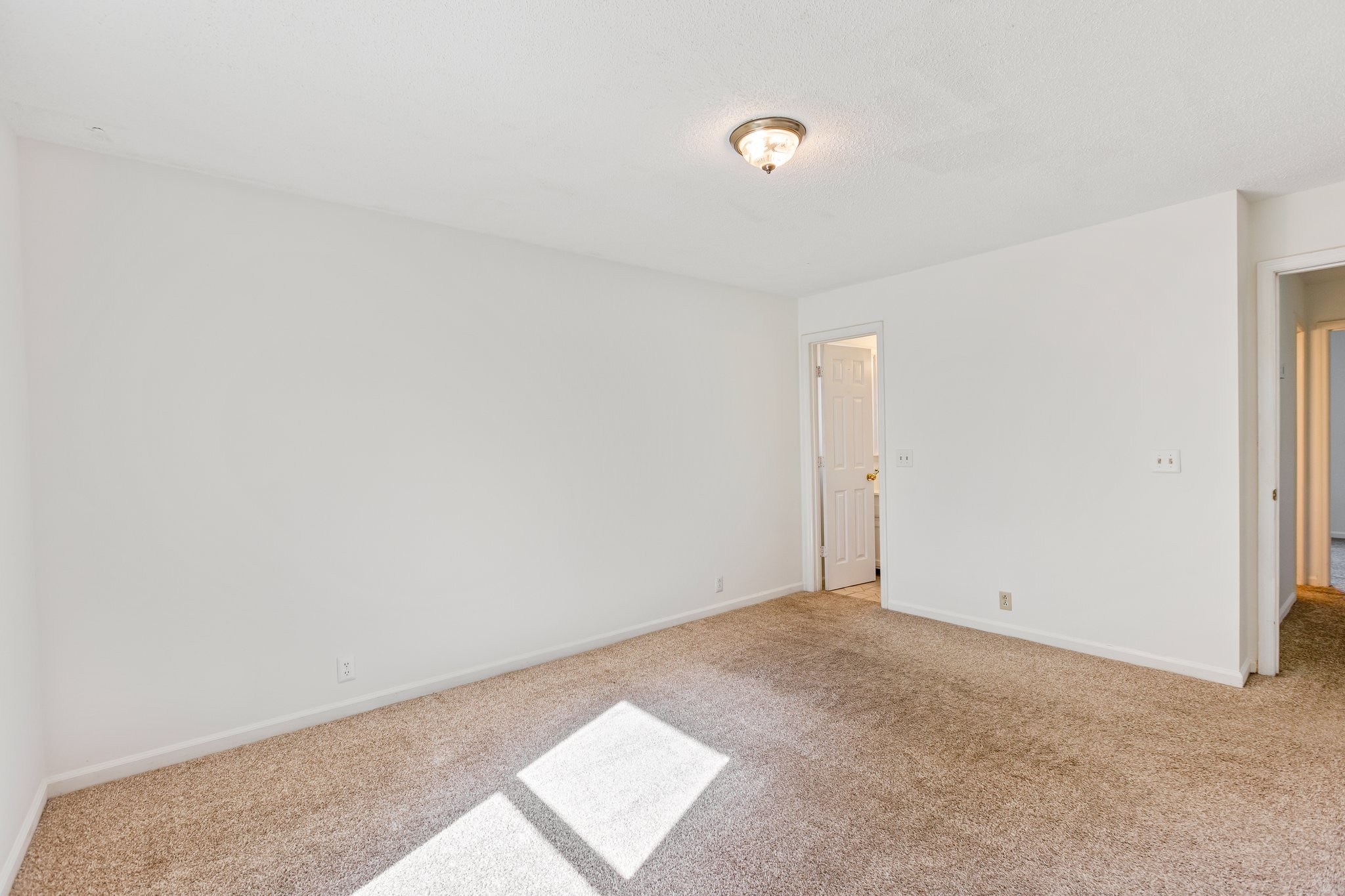 148 Arsenal Dr