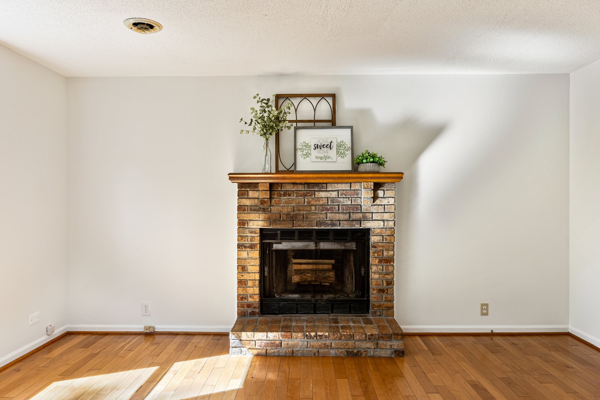 148 Arsenal Dr