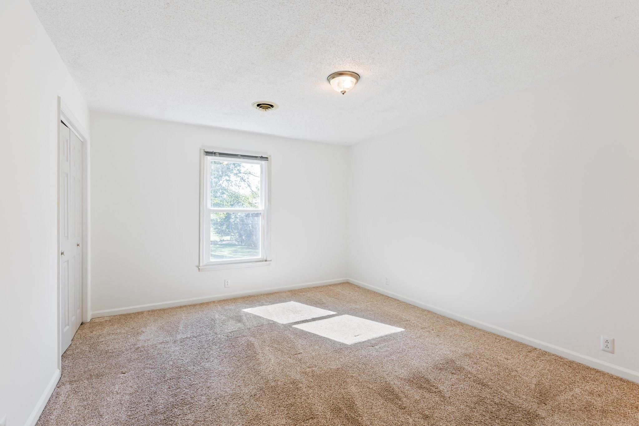 148 Arsenal Dr