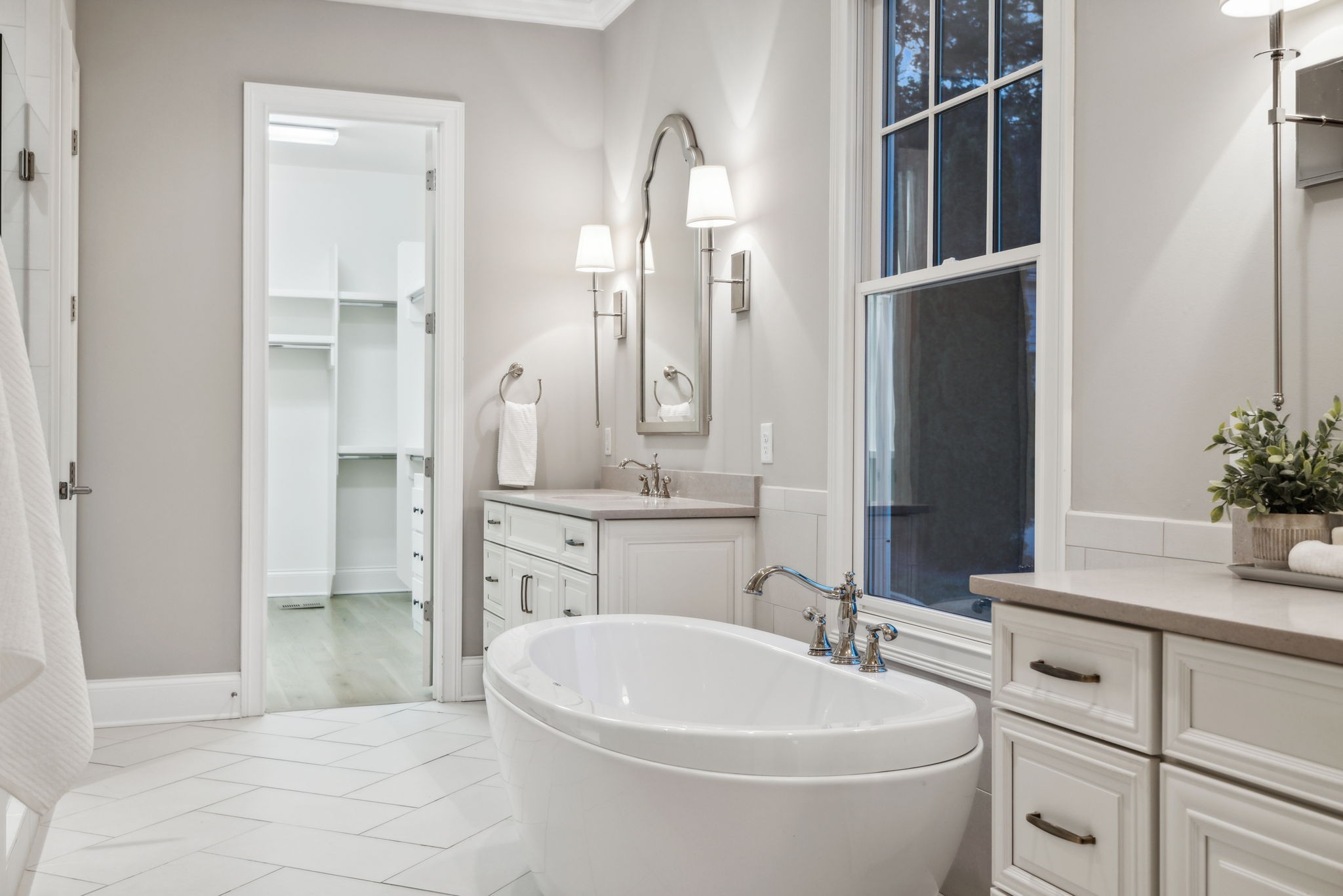 1022 Benelli Park Ct