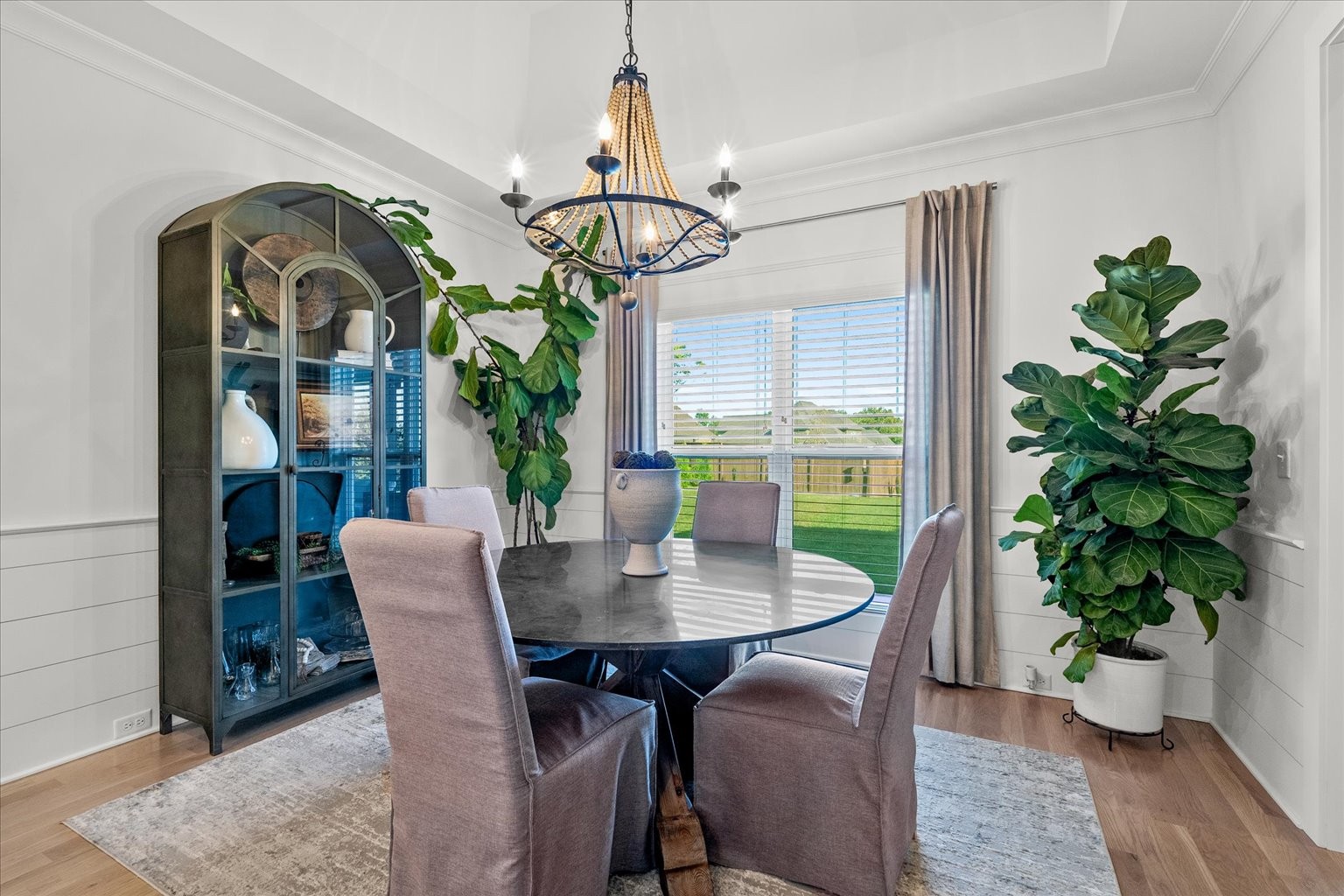 227 Amana Dr