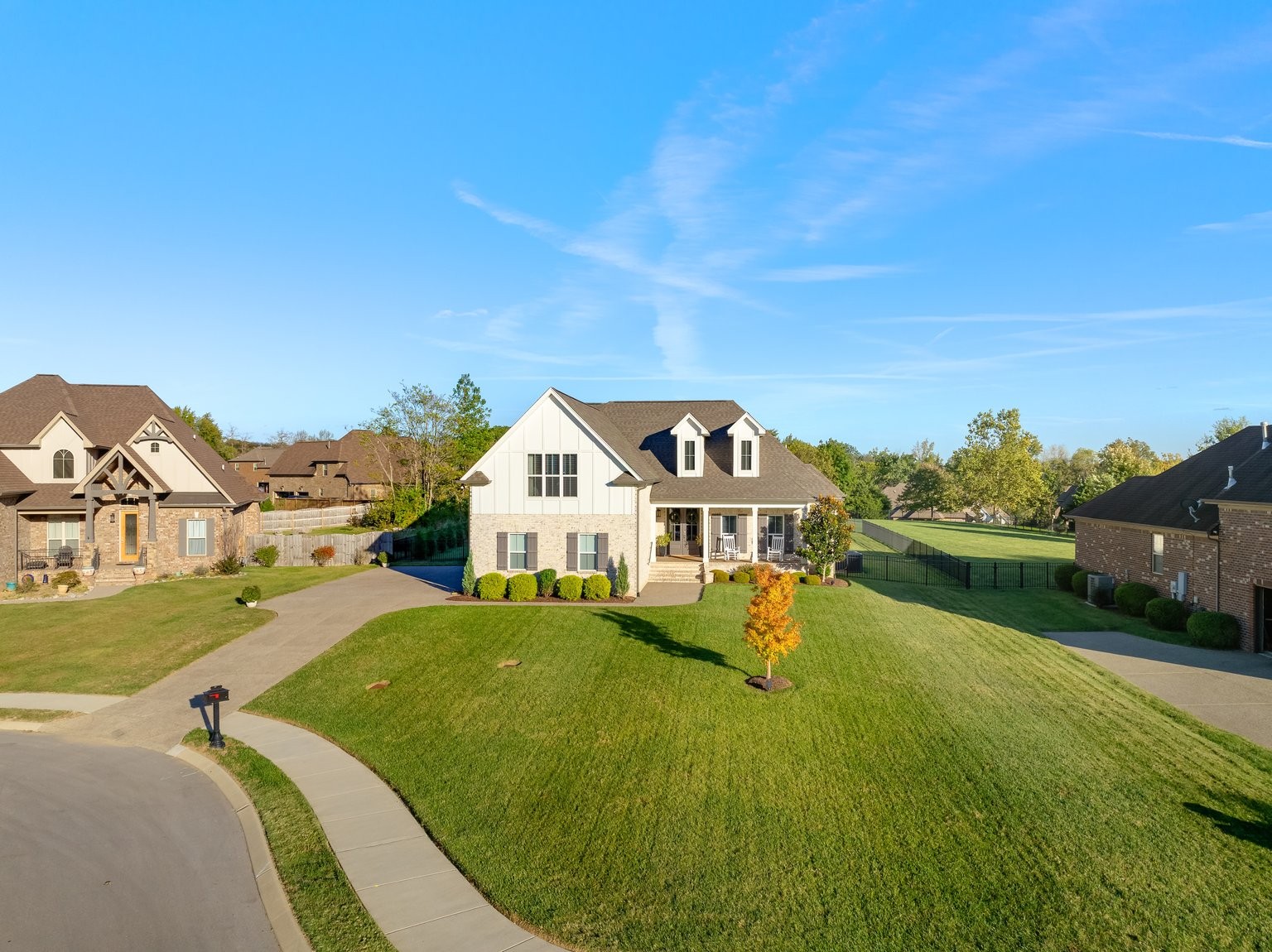 227 Amana Dr
