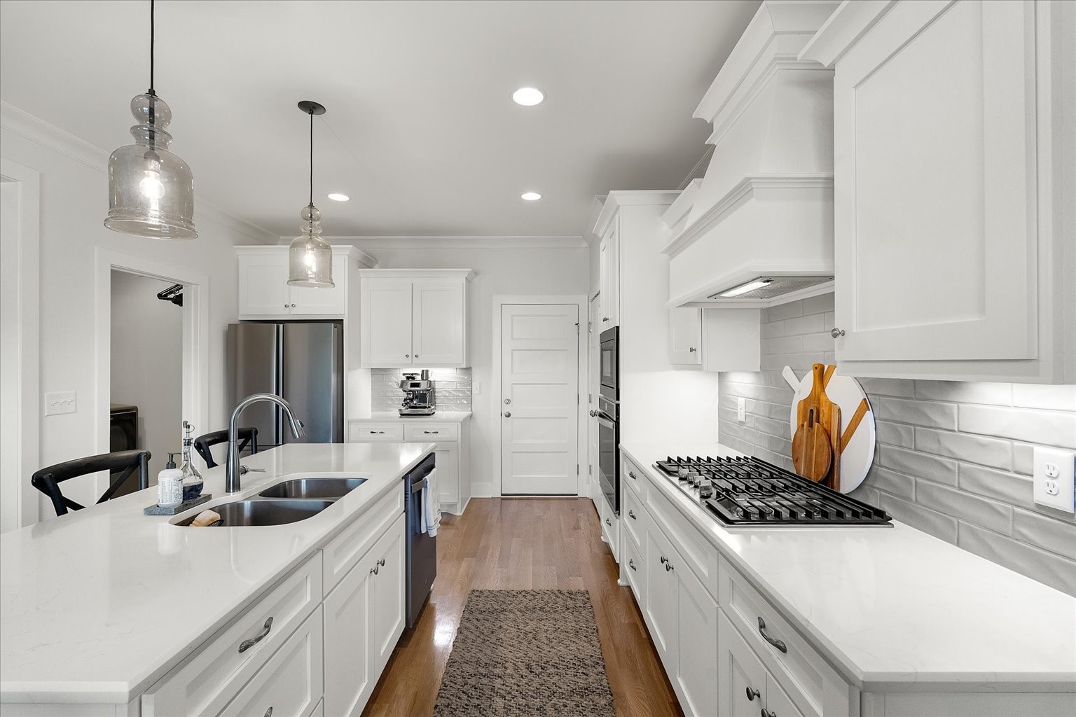 227 Amana Dr
