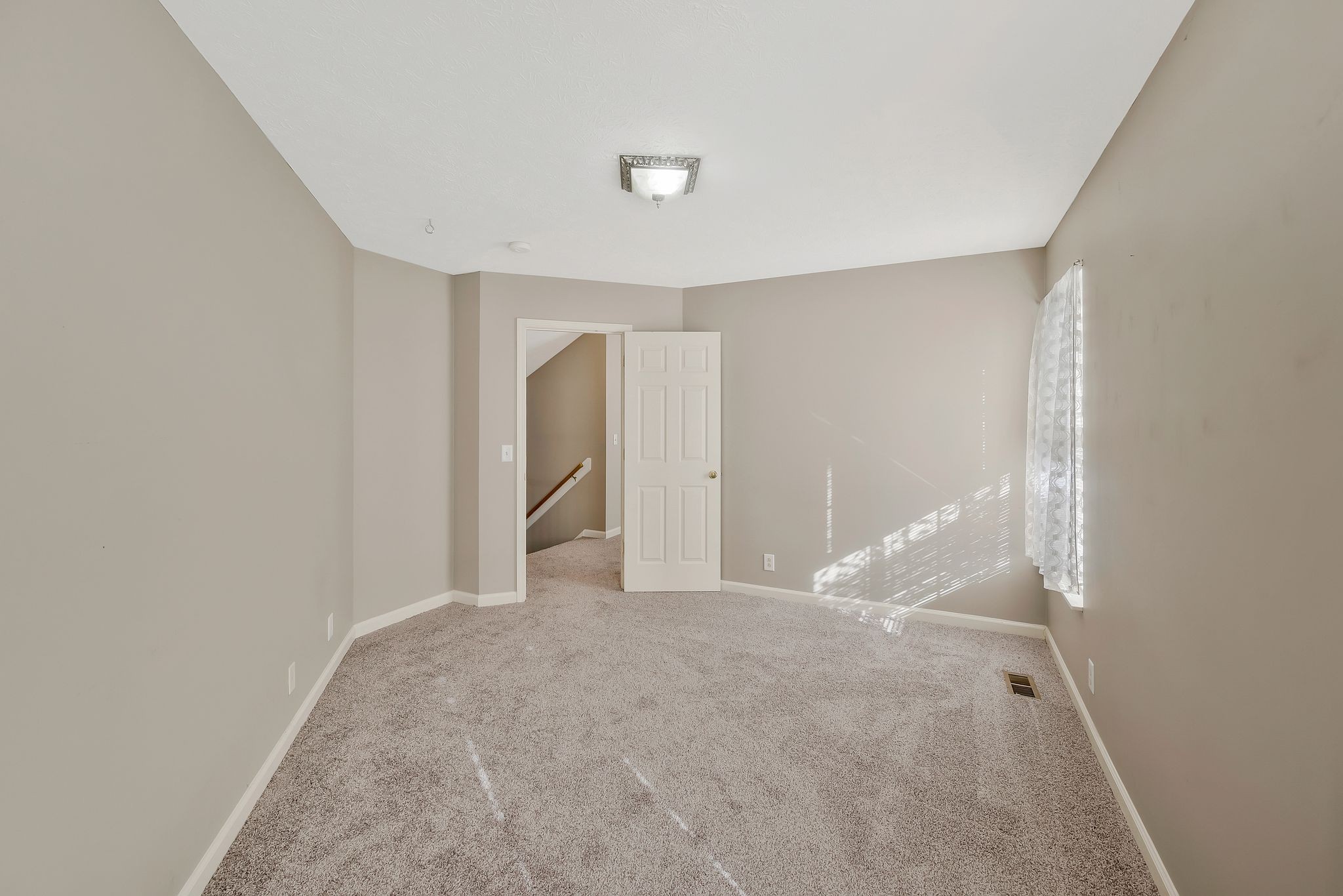 5709 Chestnutwood Trl