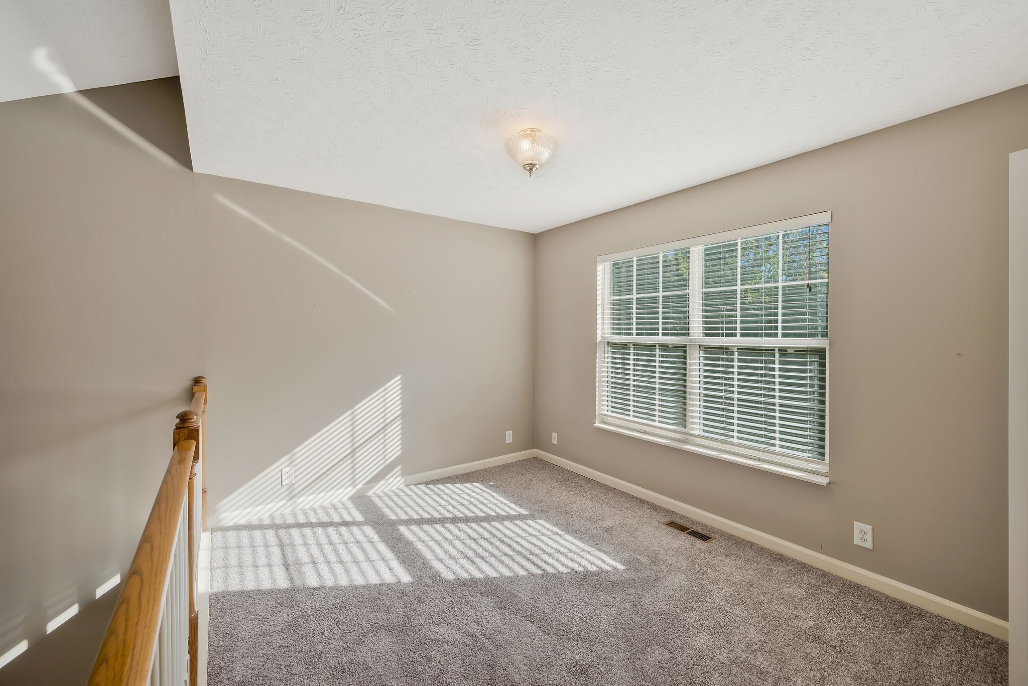 5709 Chestnutwood Trl