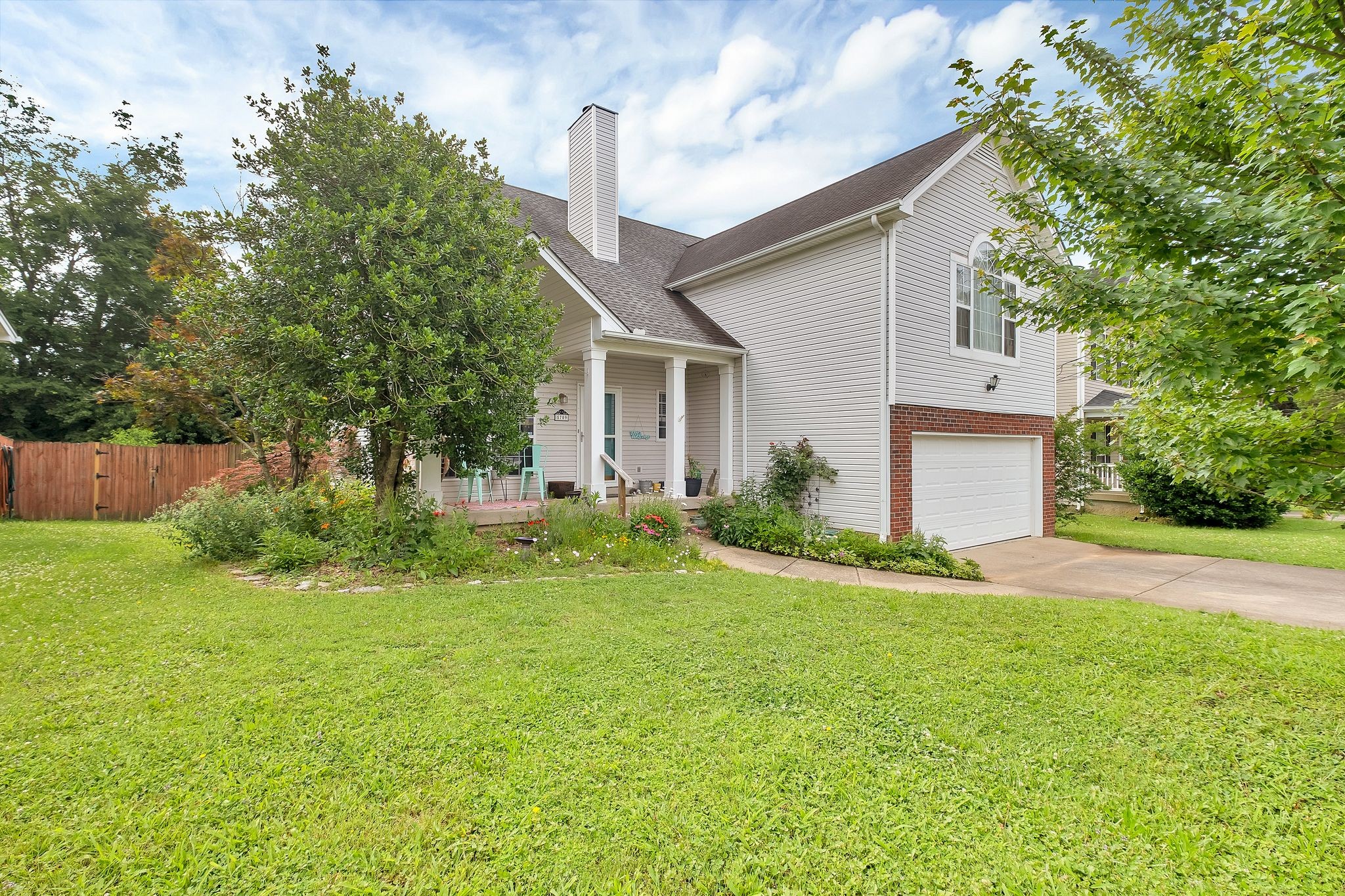 5709 Chestnutwood Trl