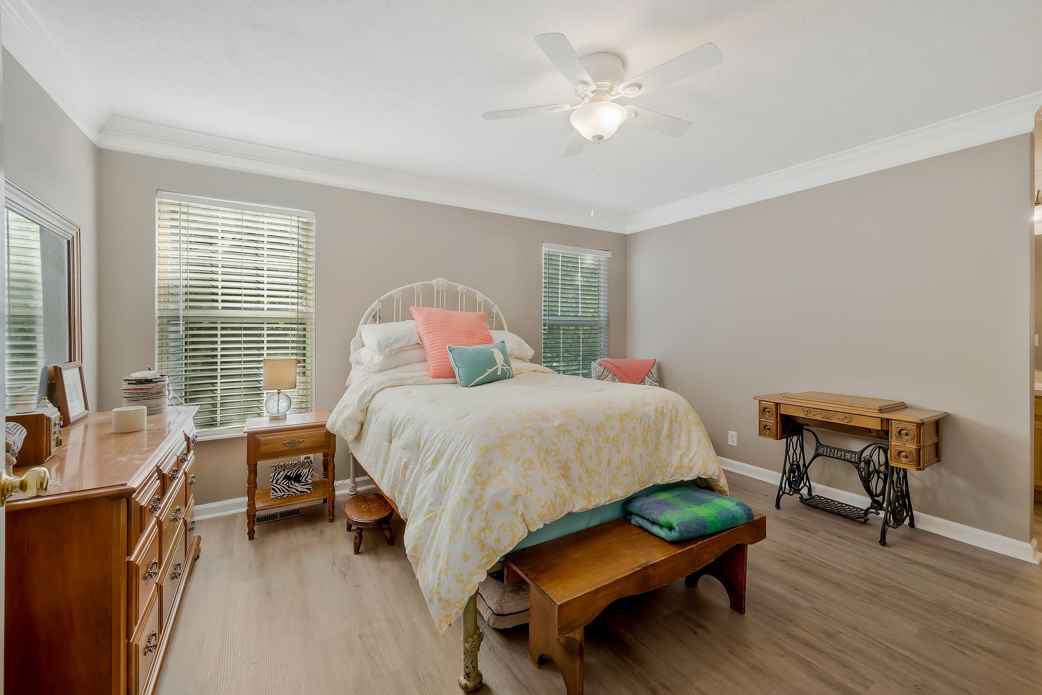 5709 Chestnutwood Trl