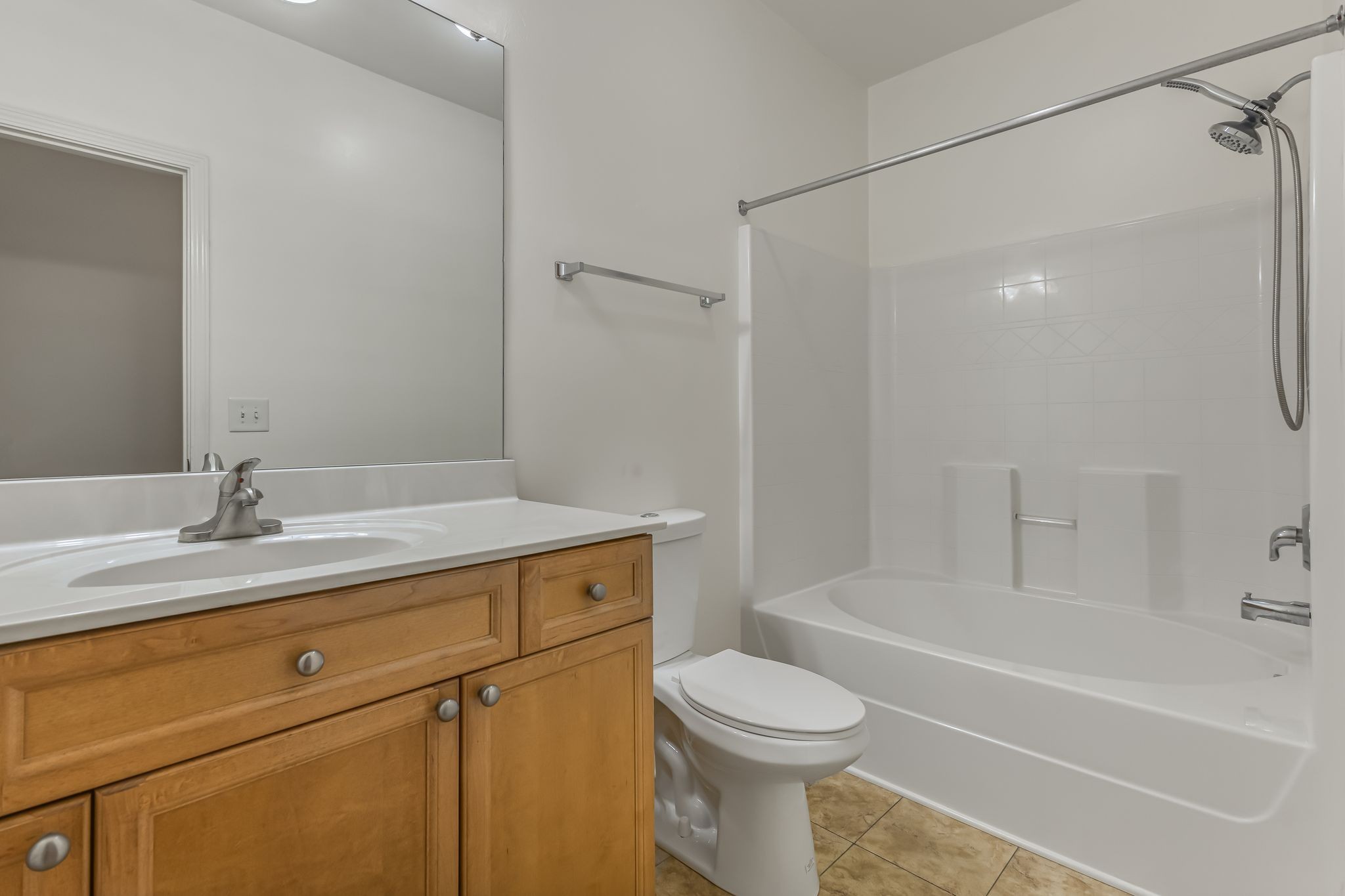 8231 Lenox Creekside Dr Unit: C12