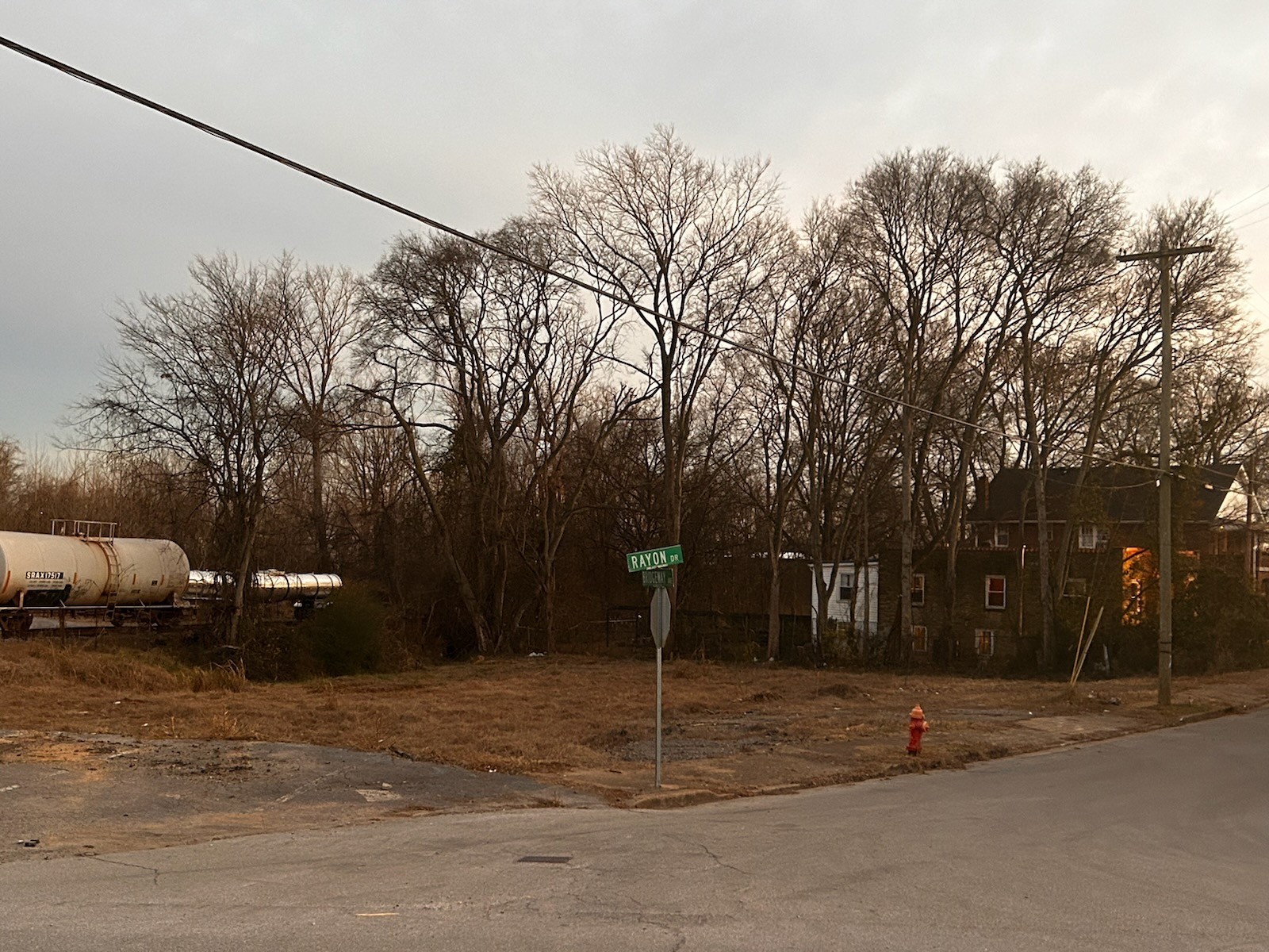 99 Bridgeway Ave