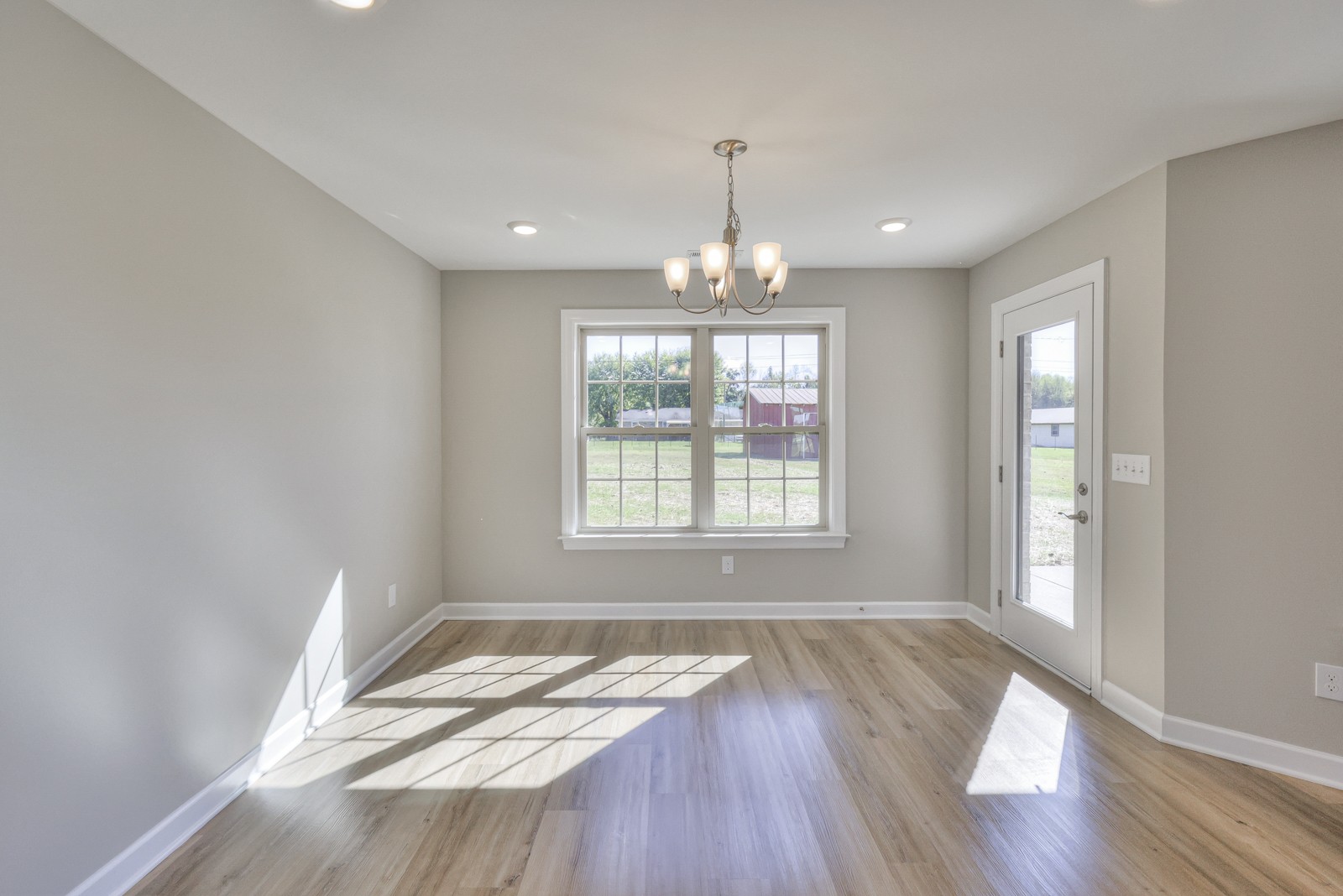 698 Allens Chapel Rd