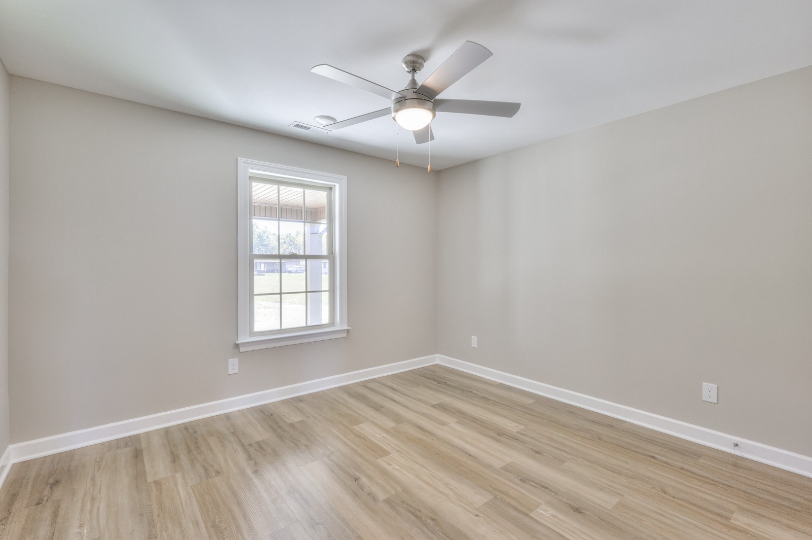 698 Allens Chapel Rd