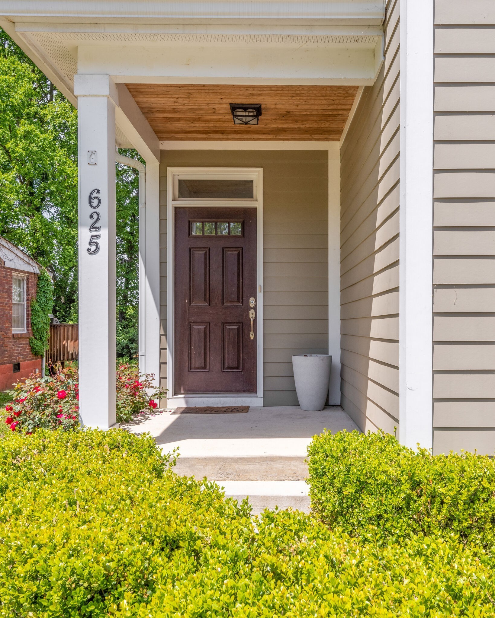 625 Eastboro Dr