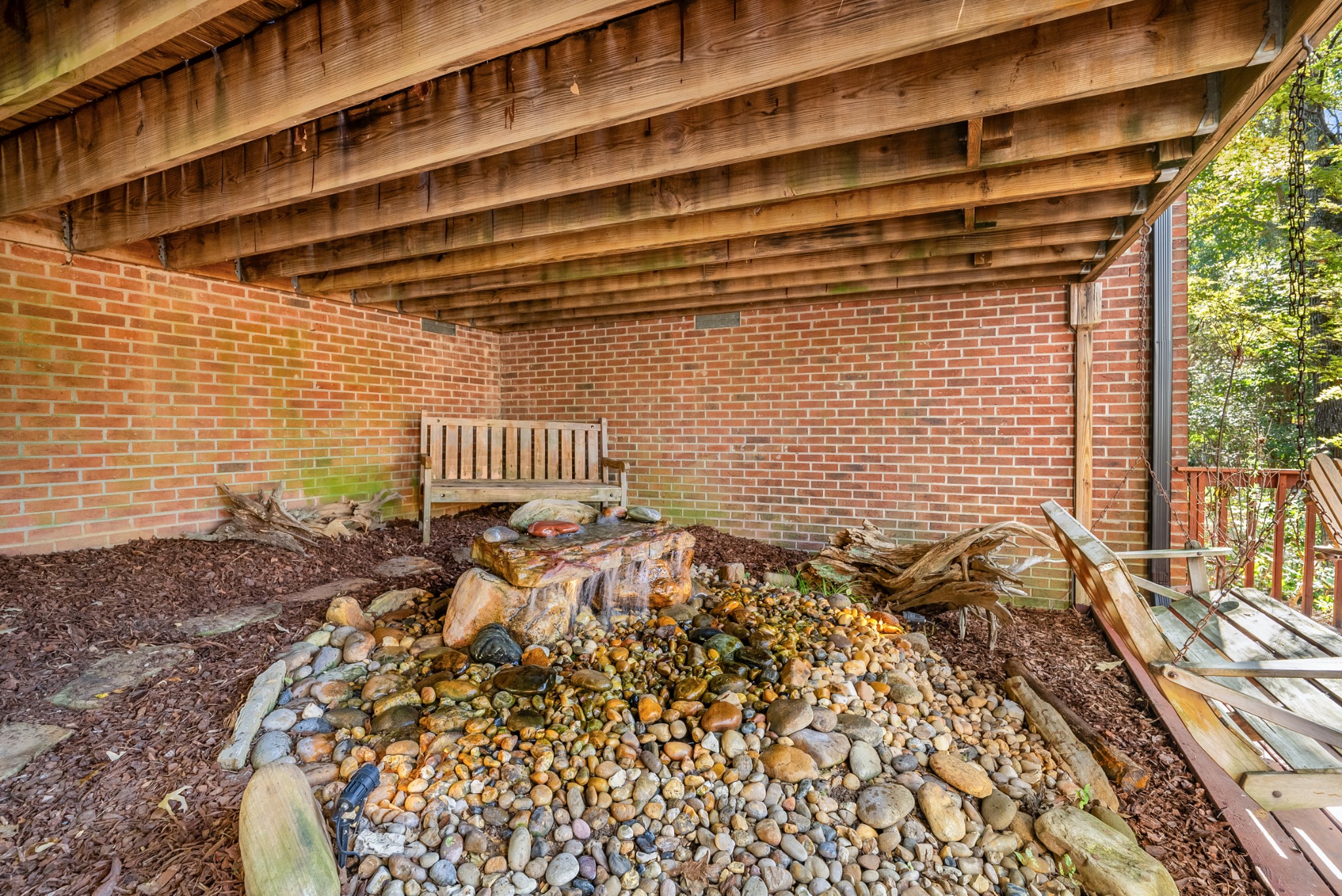 303 Woodlands Dr