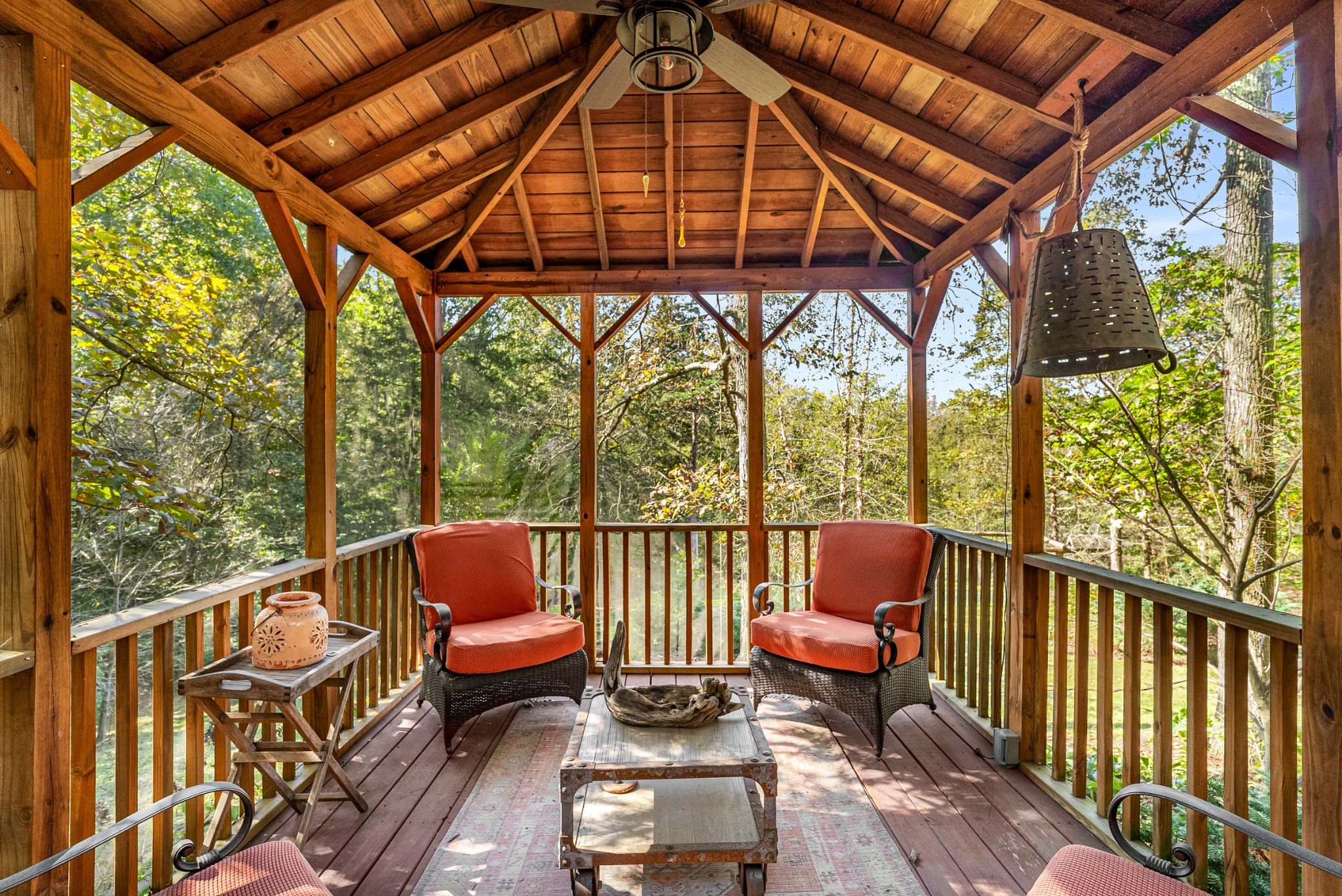 303 Woodlands Dr
