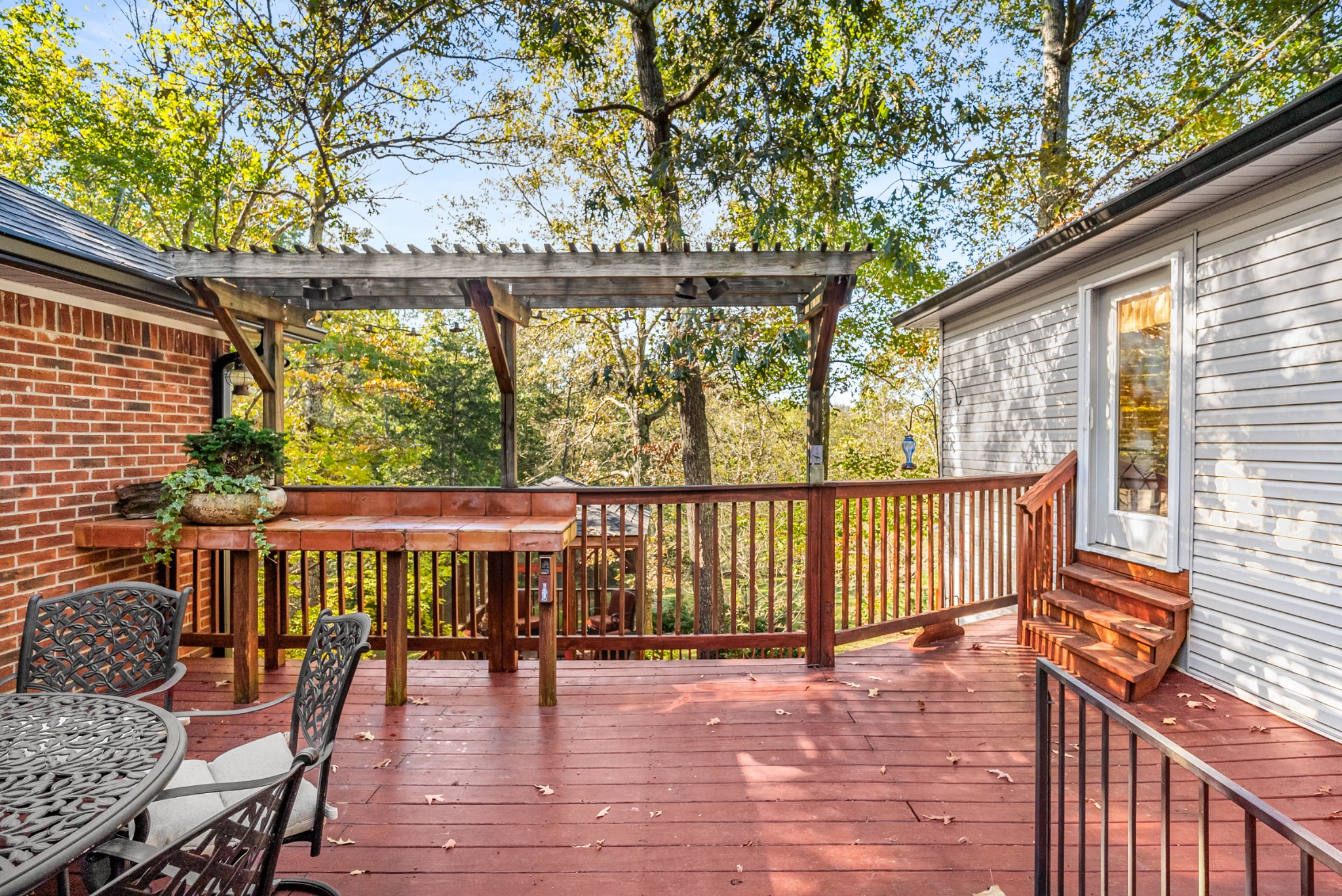 303 Woodlands Dr