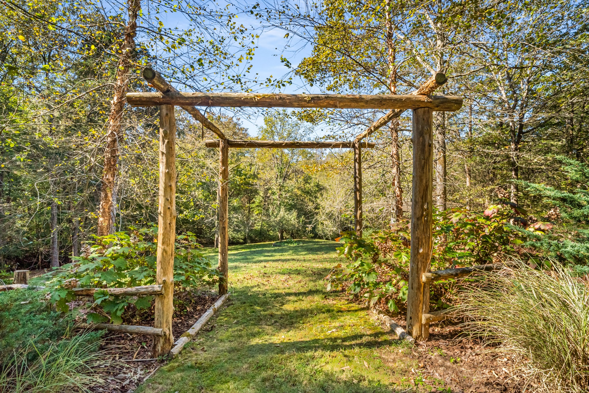 303 Woodlands Dr