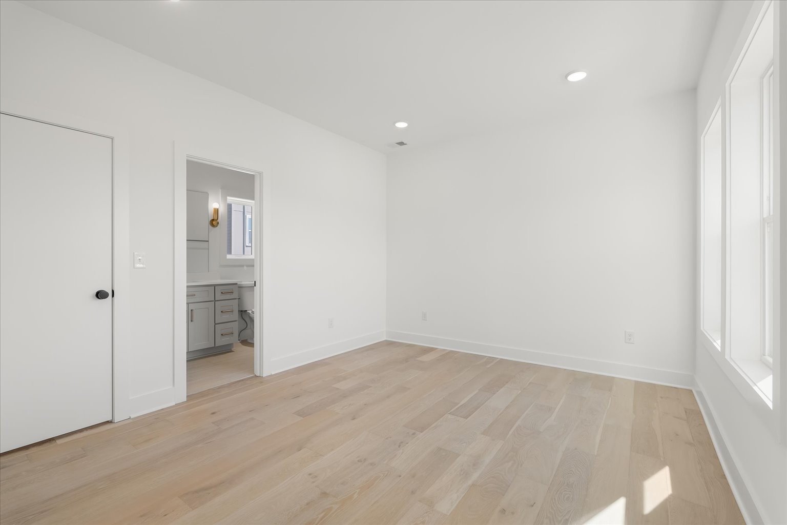 2345 Monticello Dr