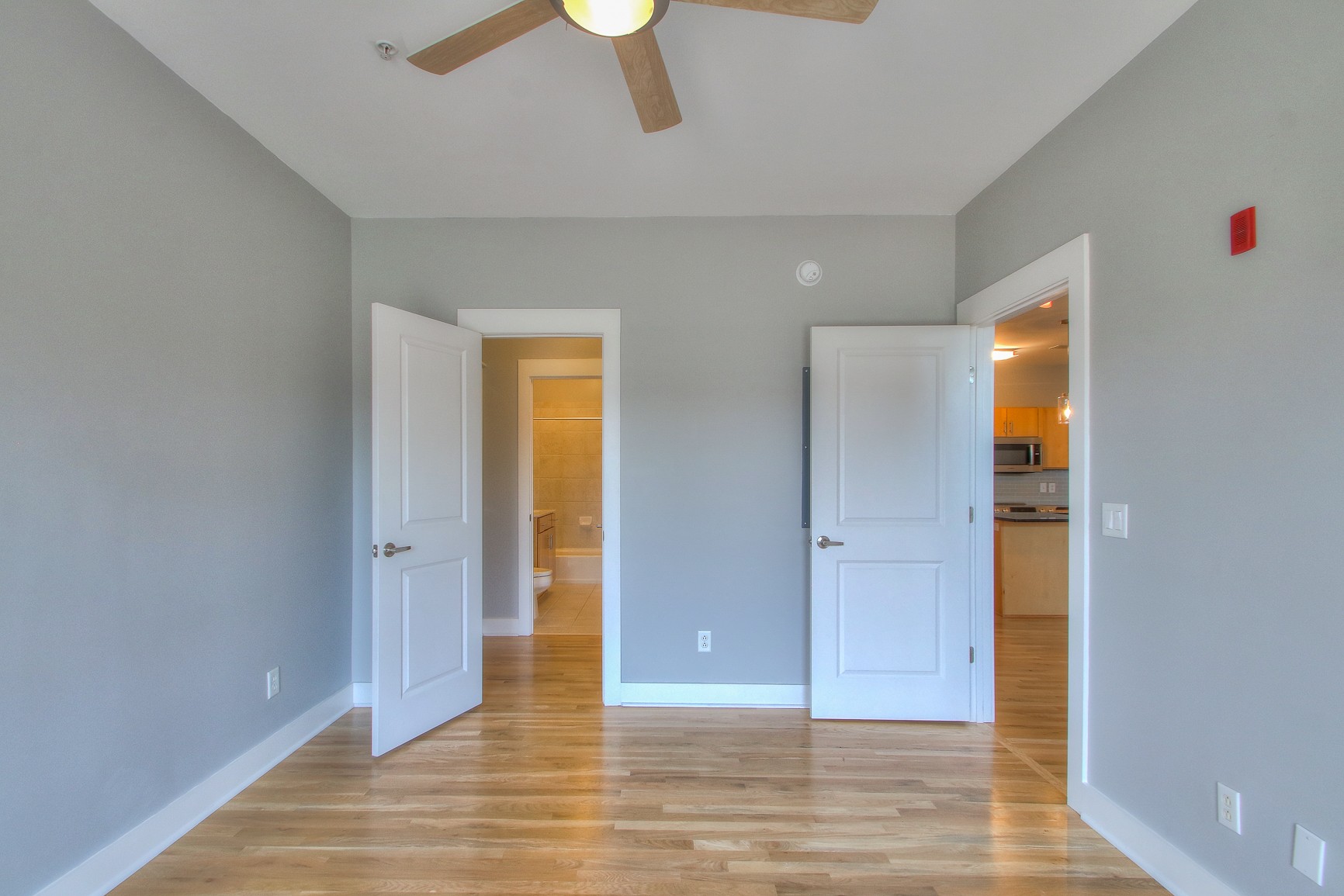 817 3rd Ave, N Unit: 306
