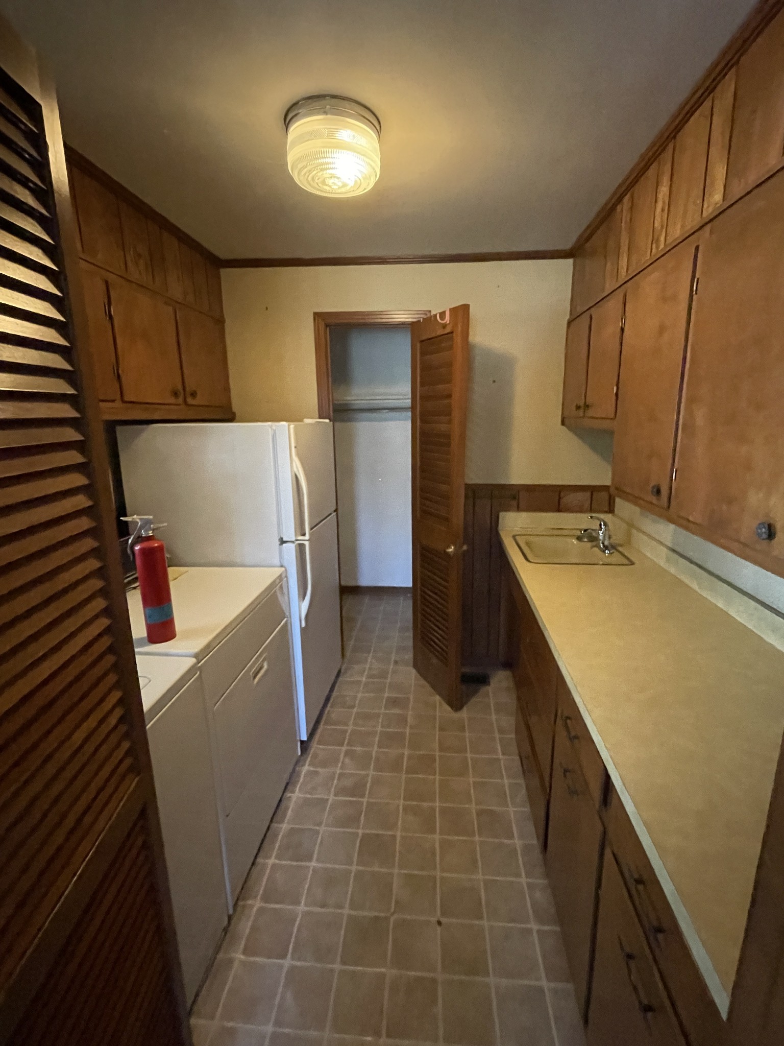 2525 Dilton Mankin Rd