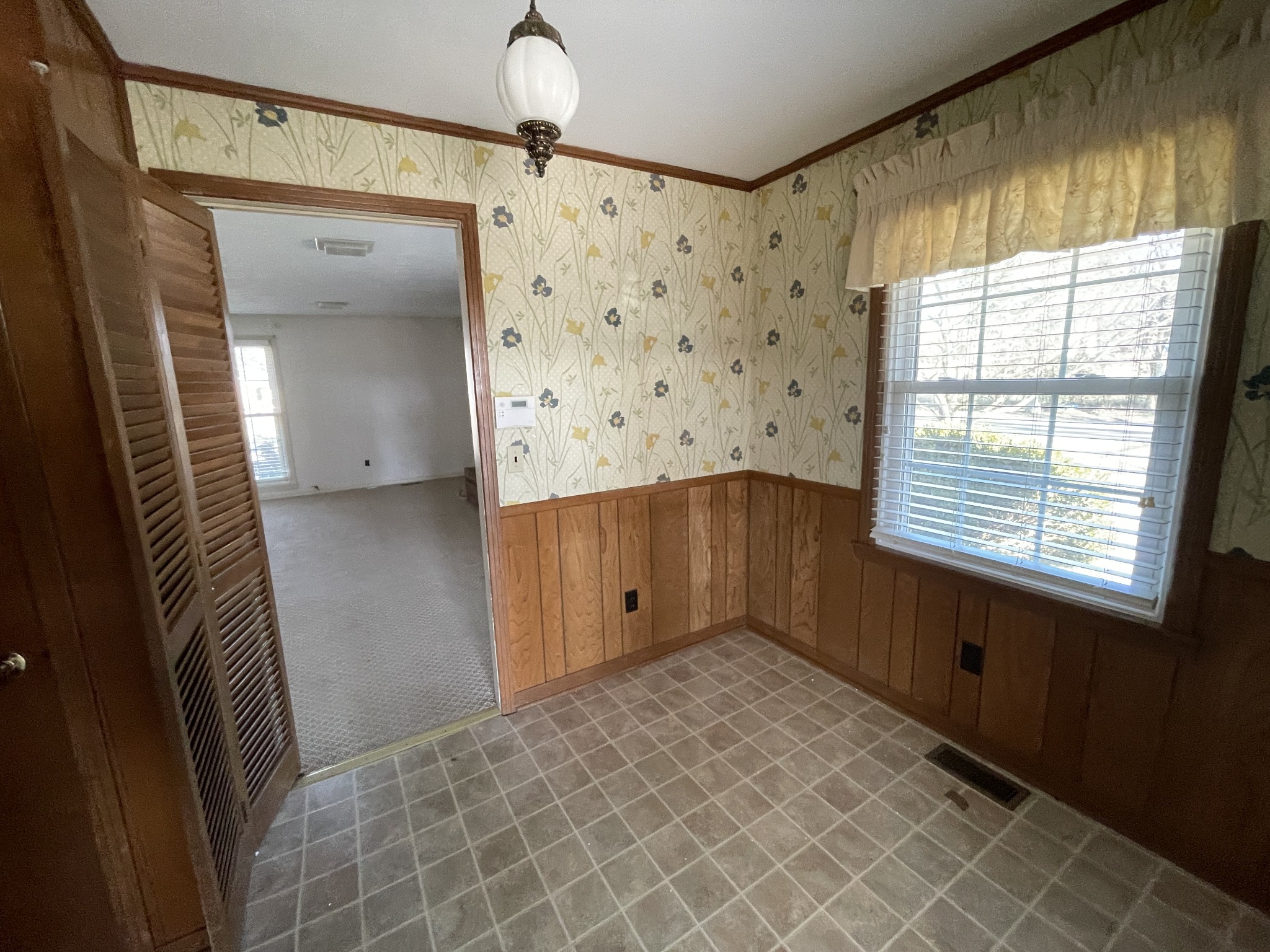 2525 Dilton Mankin Rd