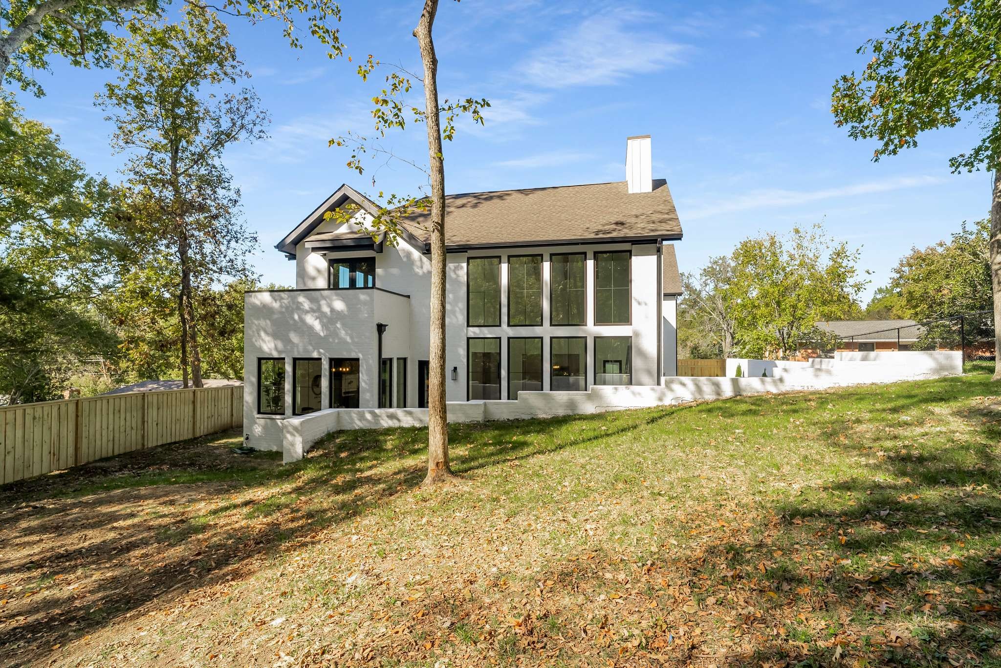 6437 Brownlee Dr
