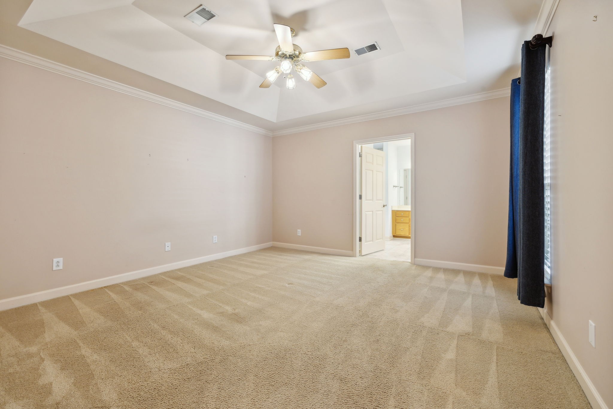 6035 Sunrise Cir