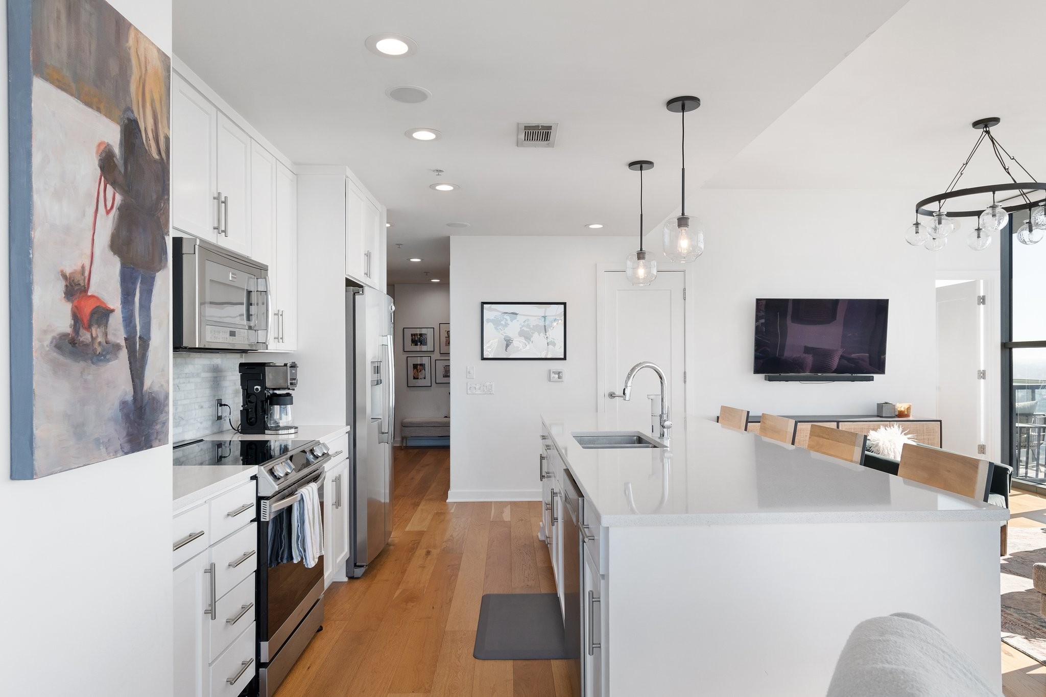 1212 Laurel St Unit: 2113