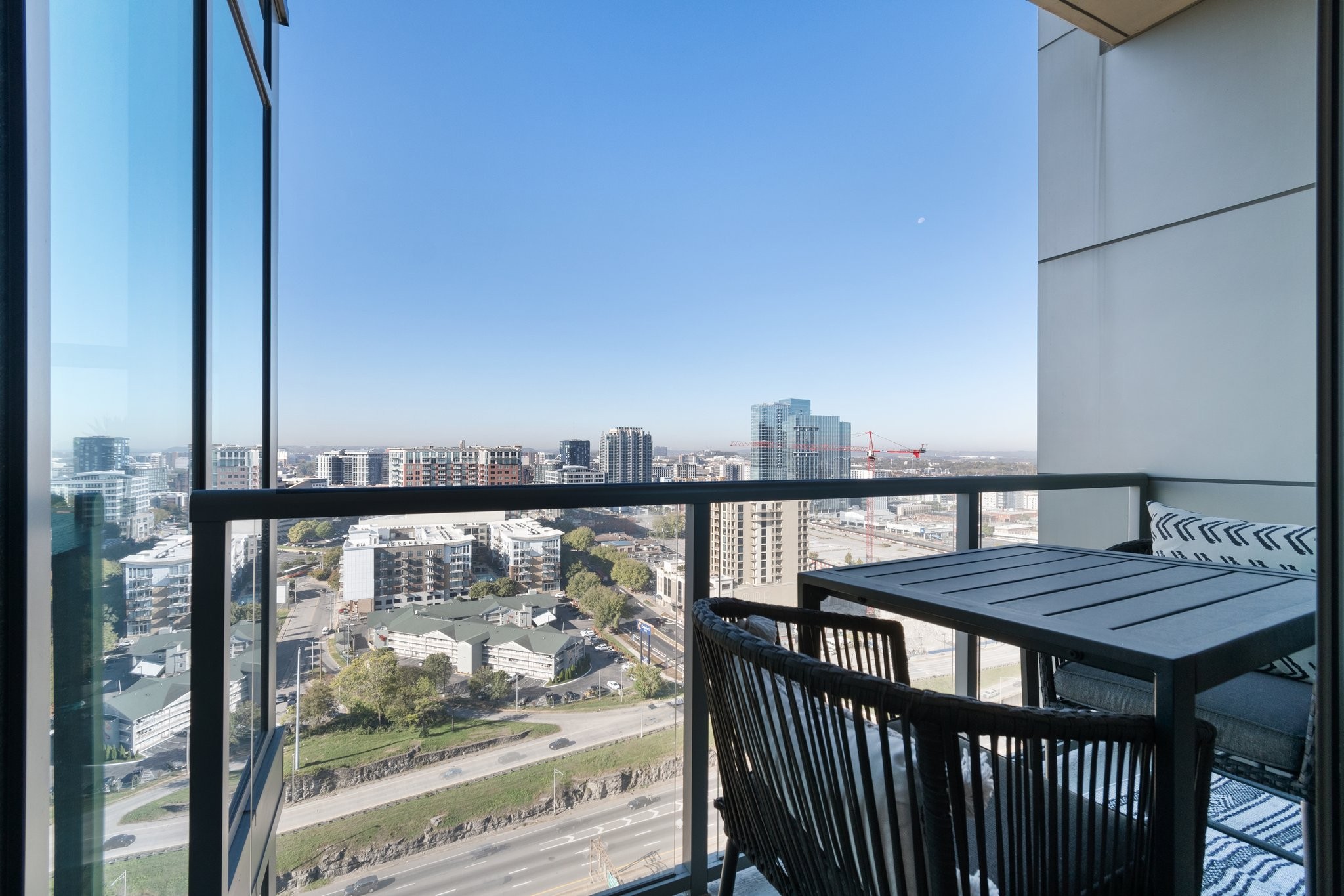 1212 Laurel St Unit: 2113