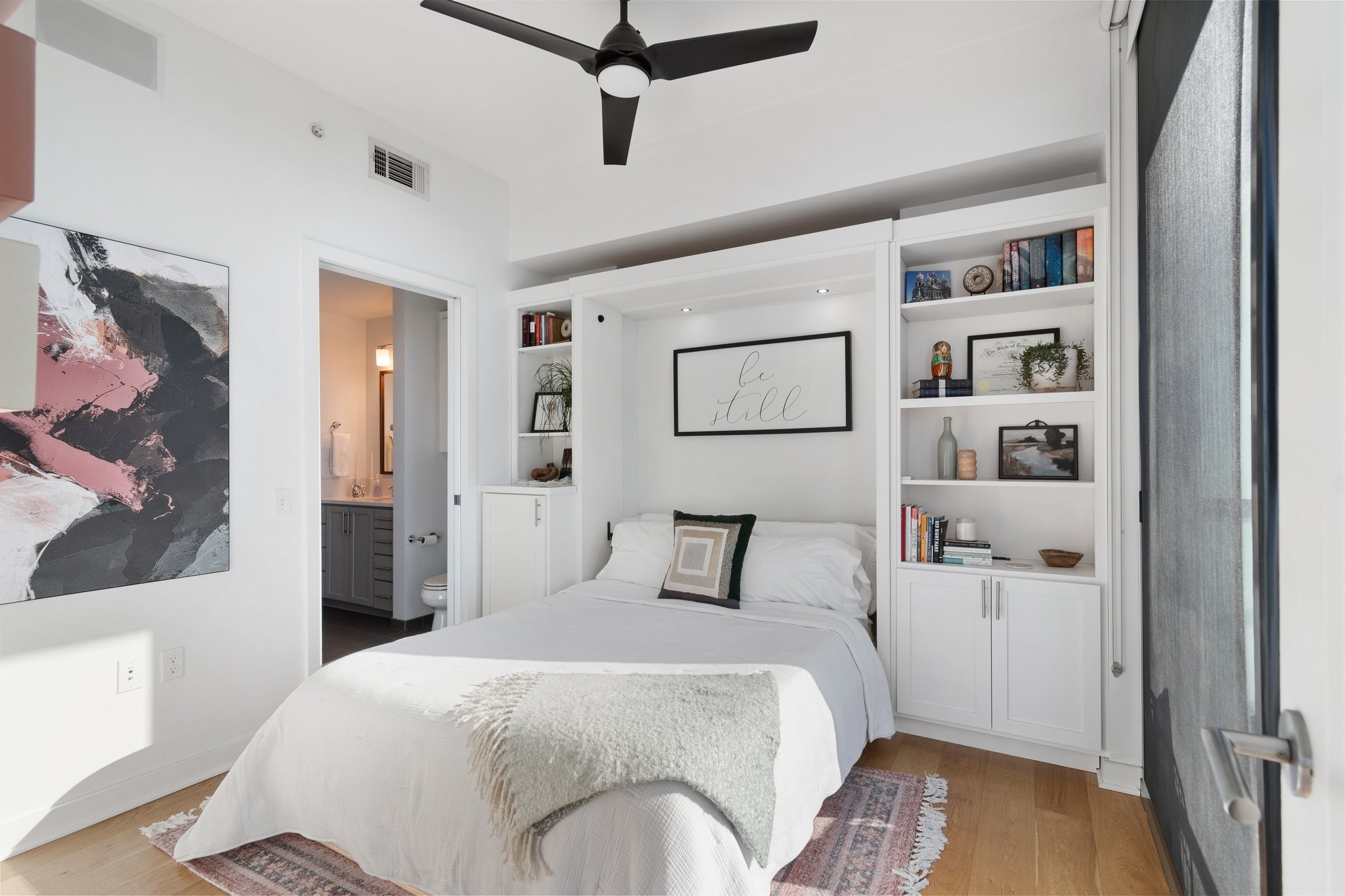 1212 Laurel St Unit: 2113