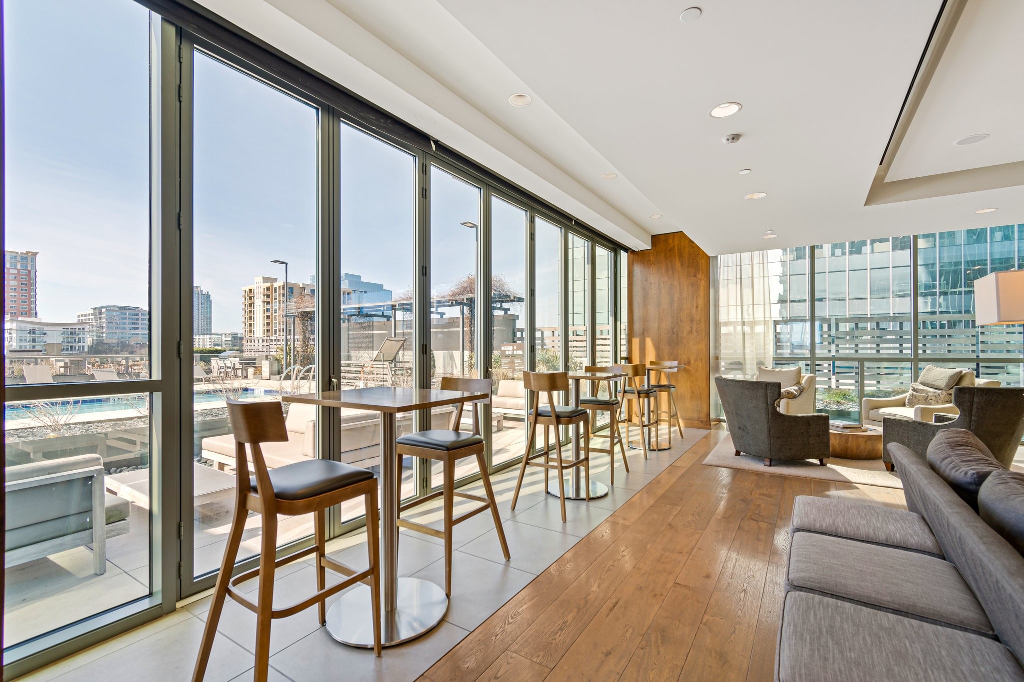 1212 Laurel St Unit: 2113