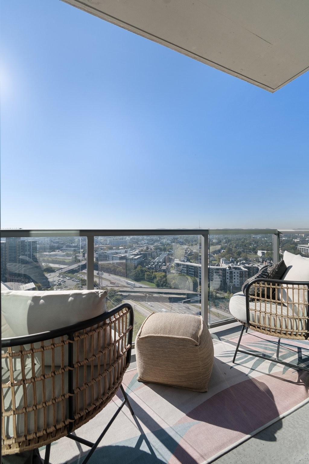 1212 Laurel St Unit: 2113