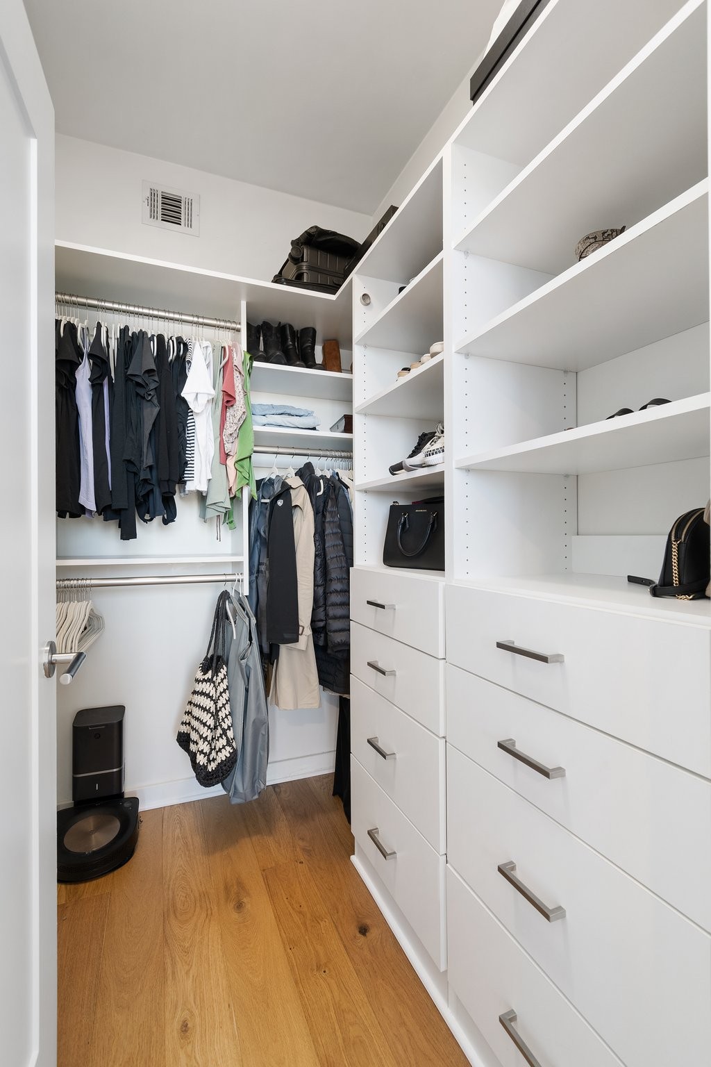 1212 Laurel St Unit: 2113
