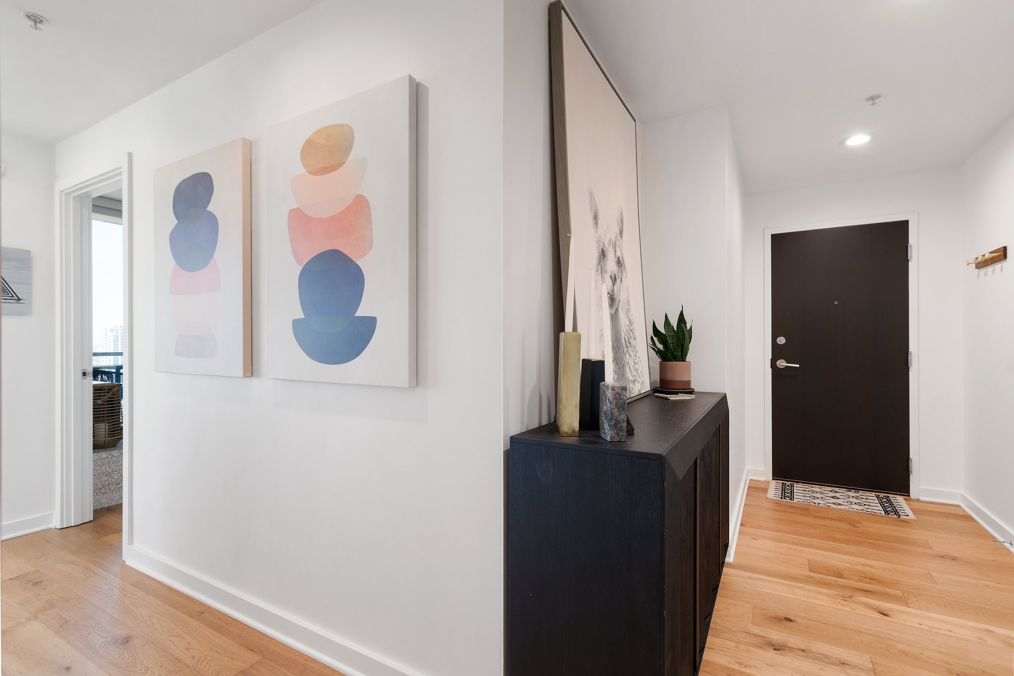 1212 Laurel St Unit: 2113