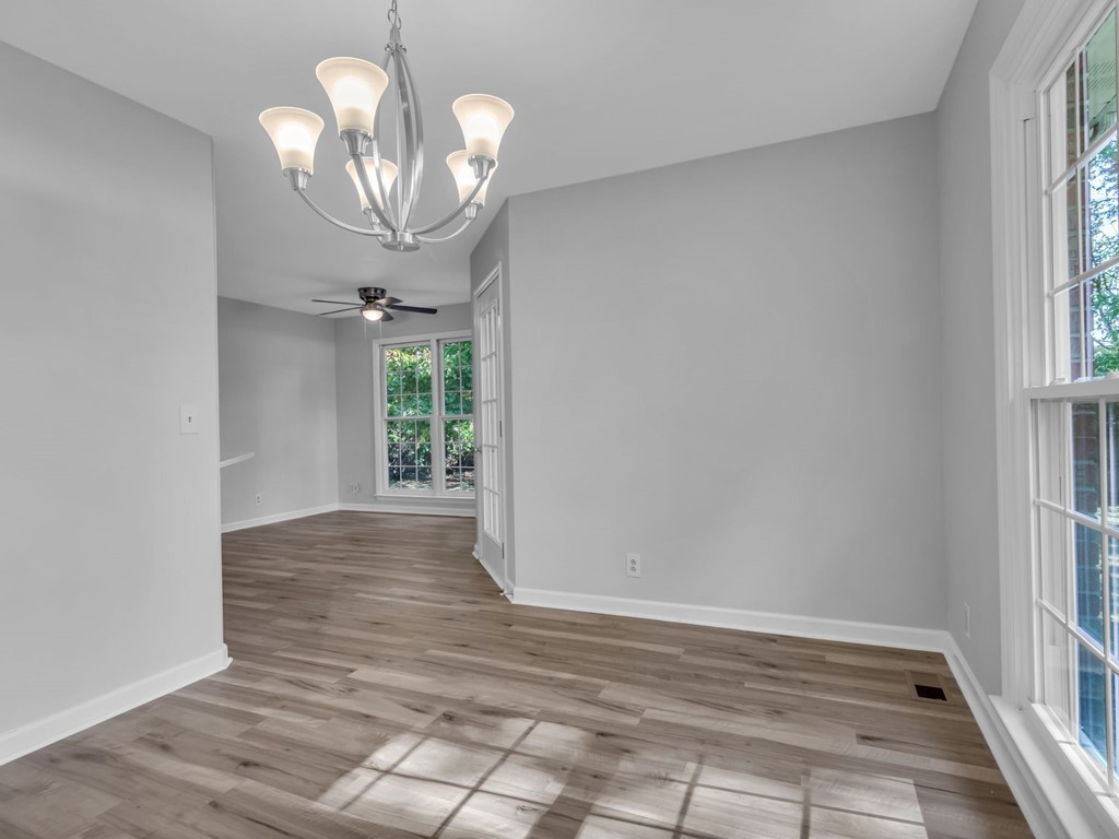 1704 Turfland Ct