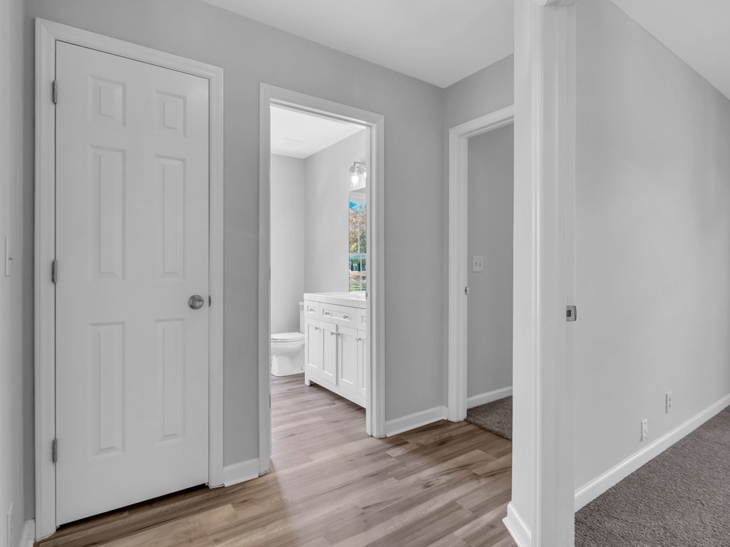 1704 Turfland Ct