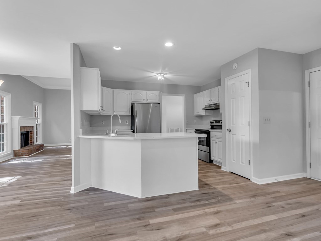 1704 Turfland Ct