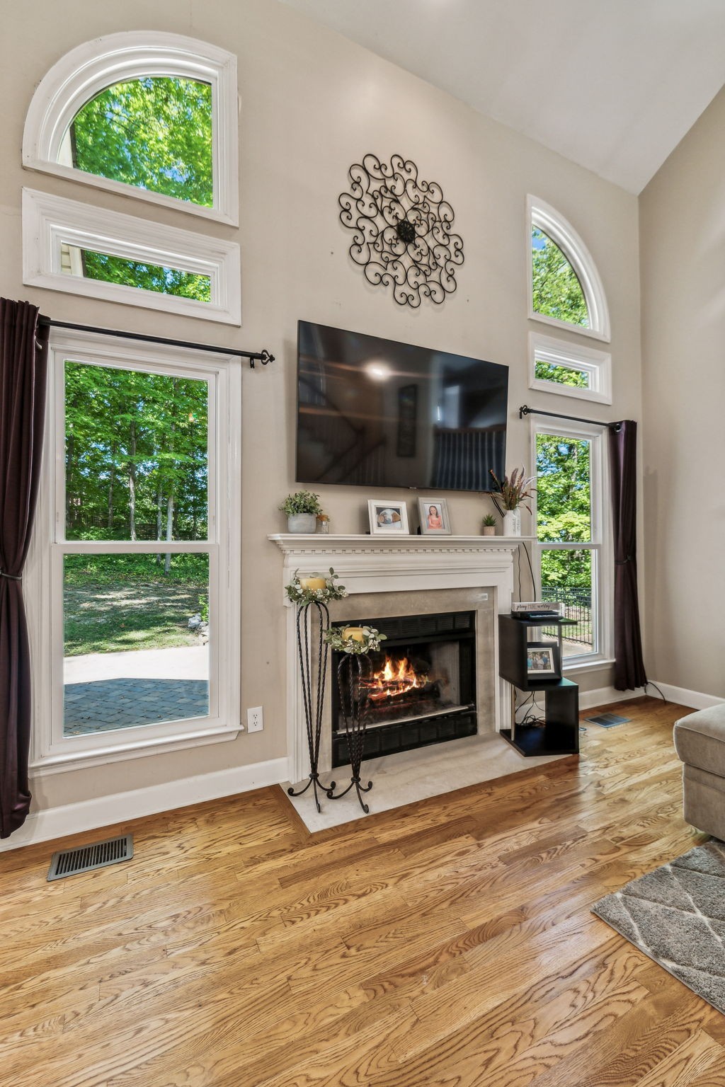 1004 Overhills Ct