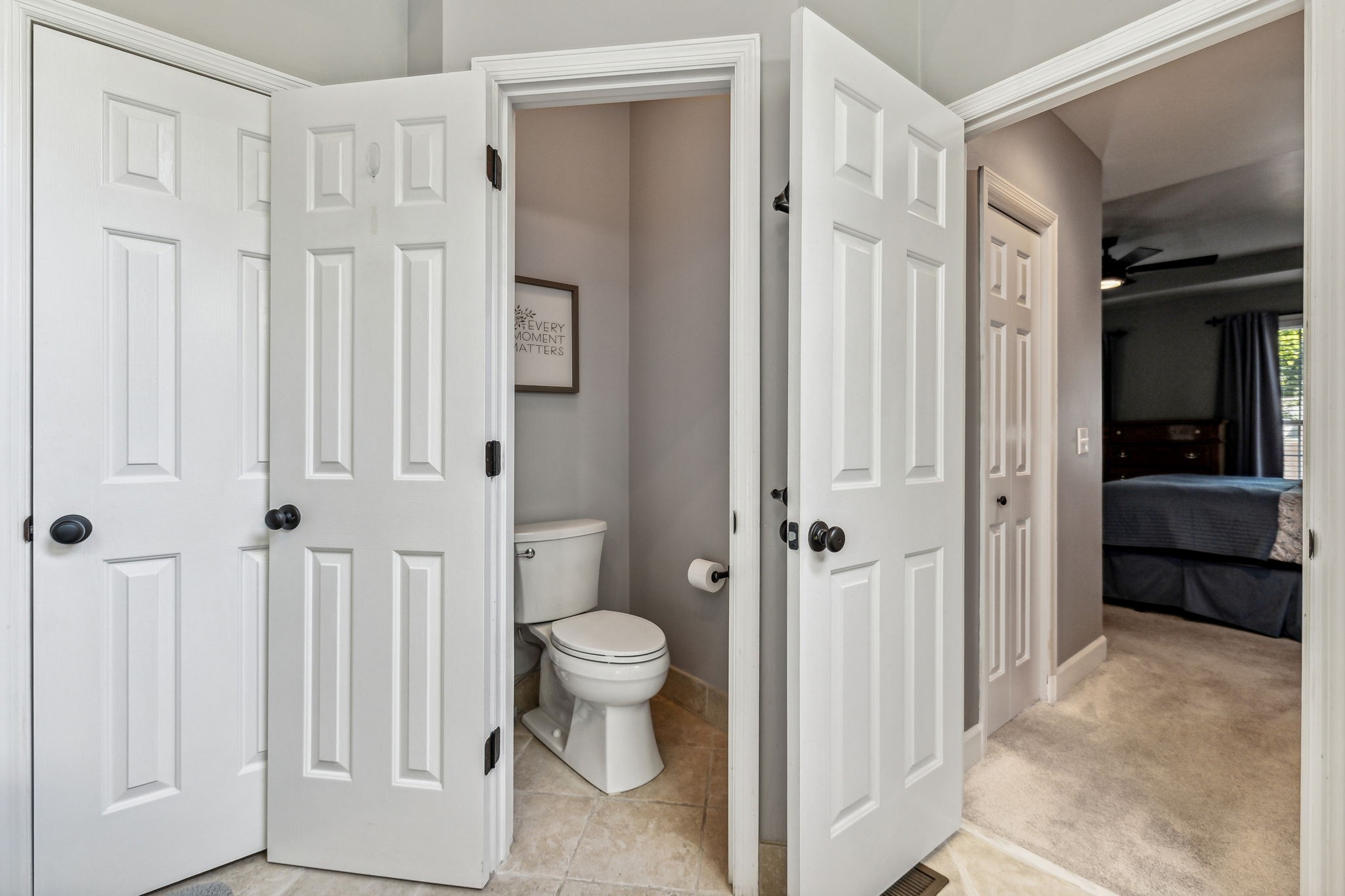 1004 Overhills Ct
