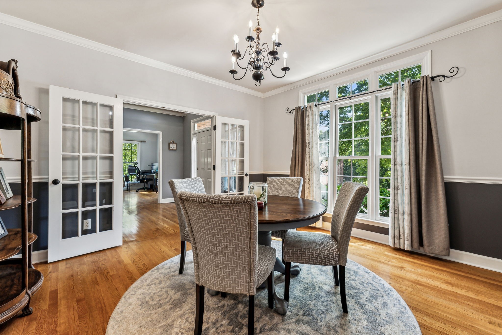 1004 Overhills Ct