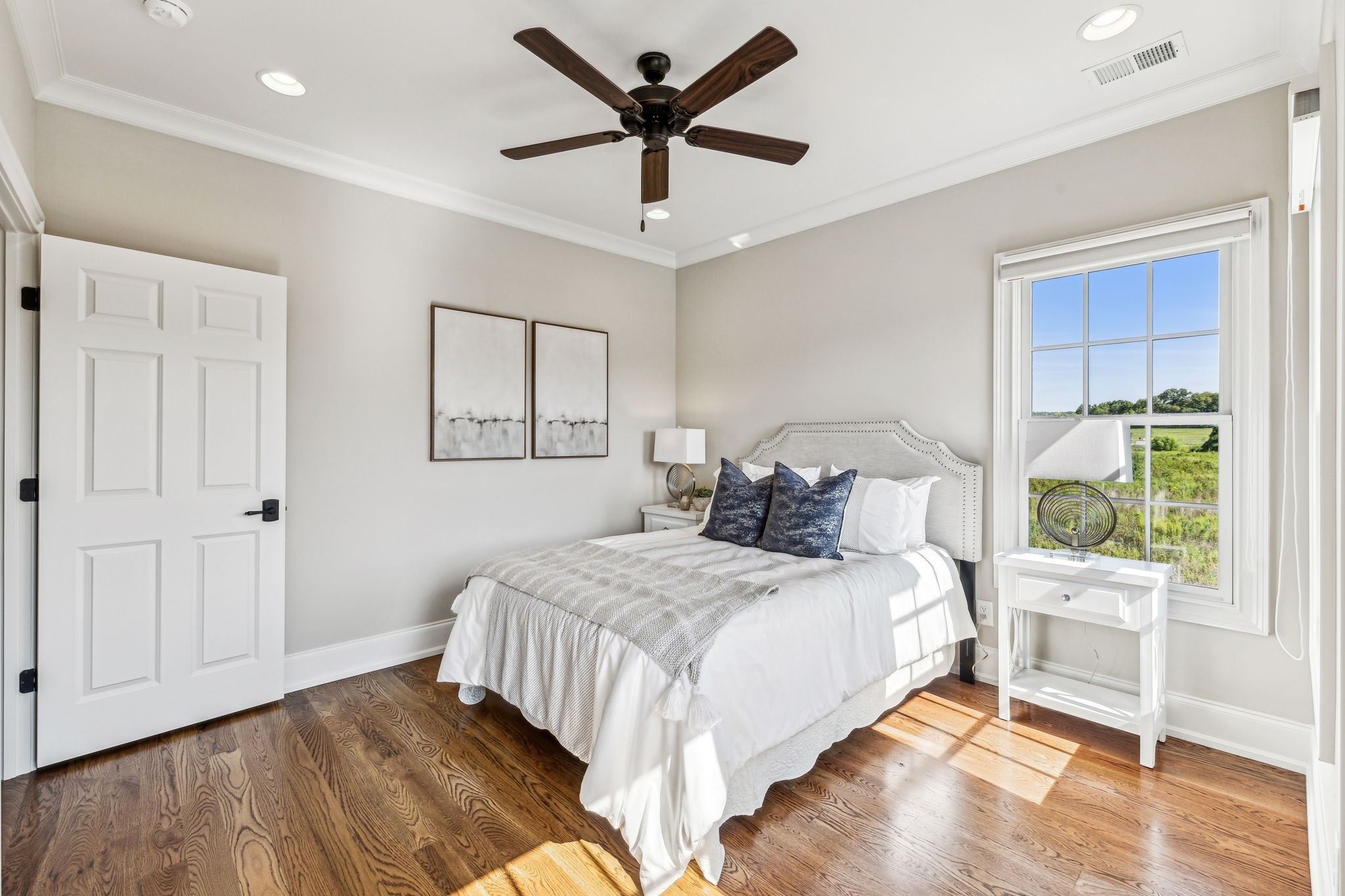 274 Stephens Valley Blvd