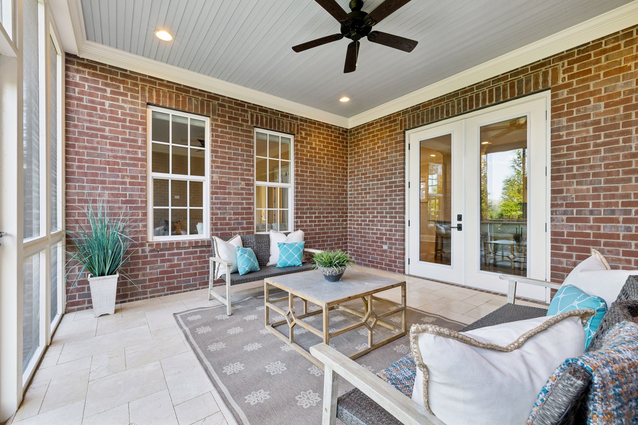 274 Stephens Valley Blvd