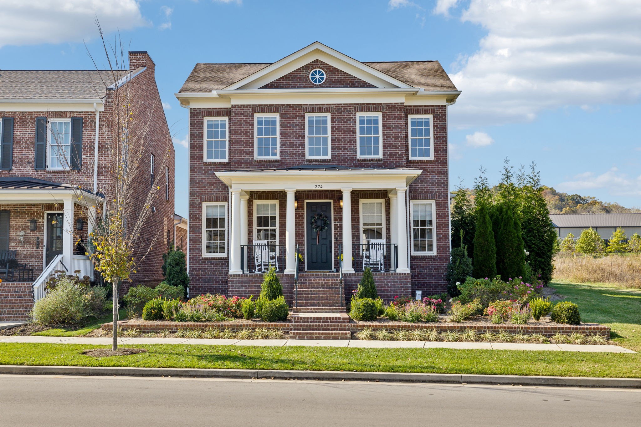 274 Stephens Valley Blvd