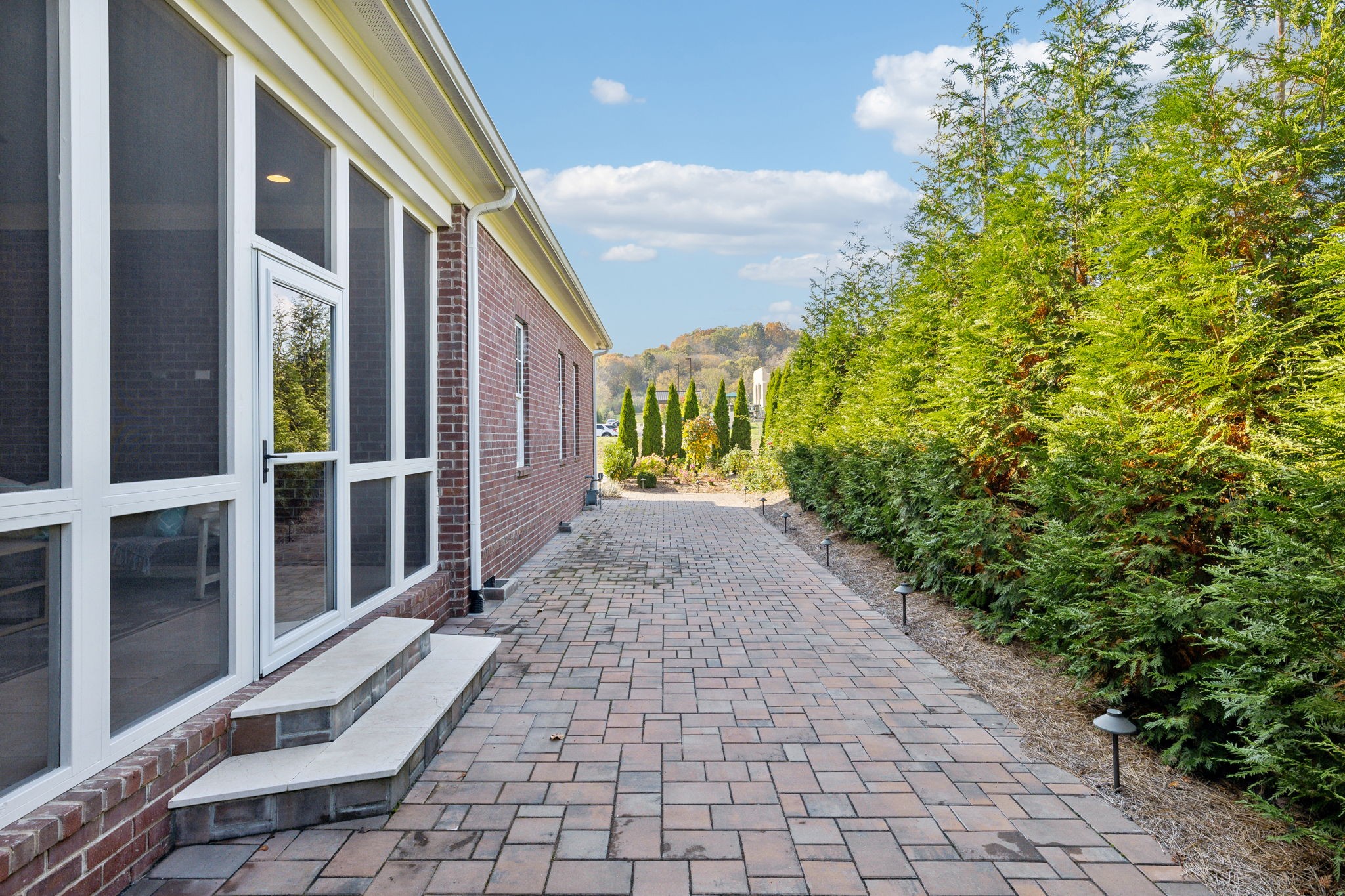 274 Stephens Valley Blvd