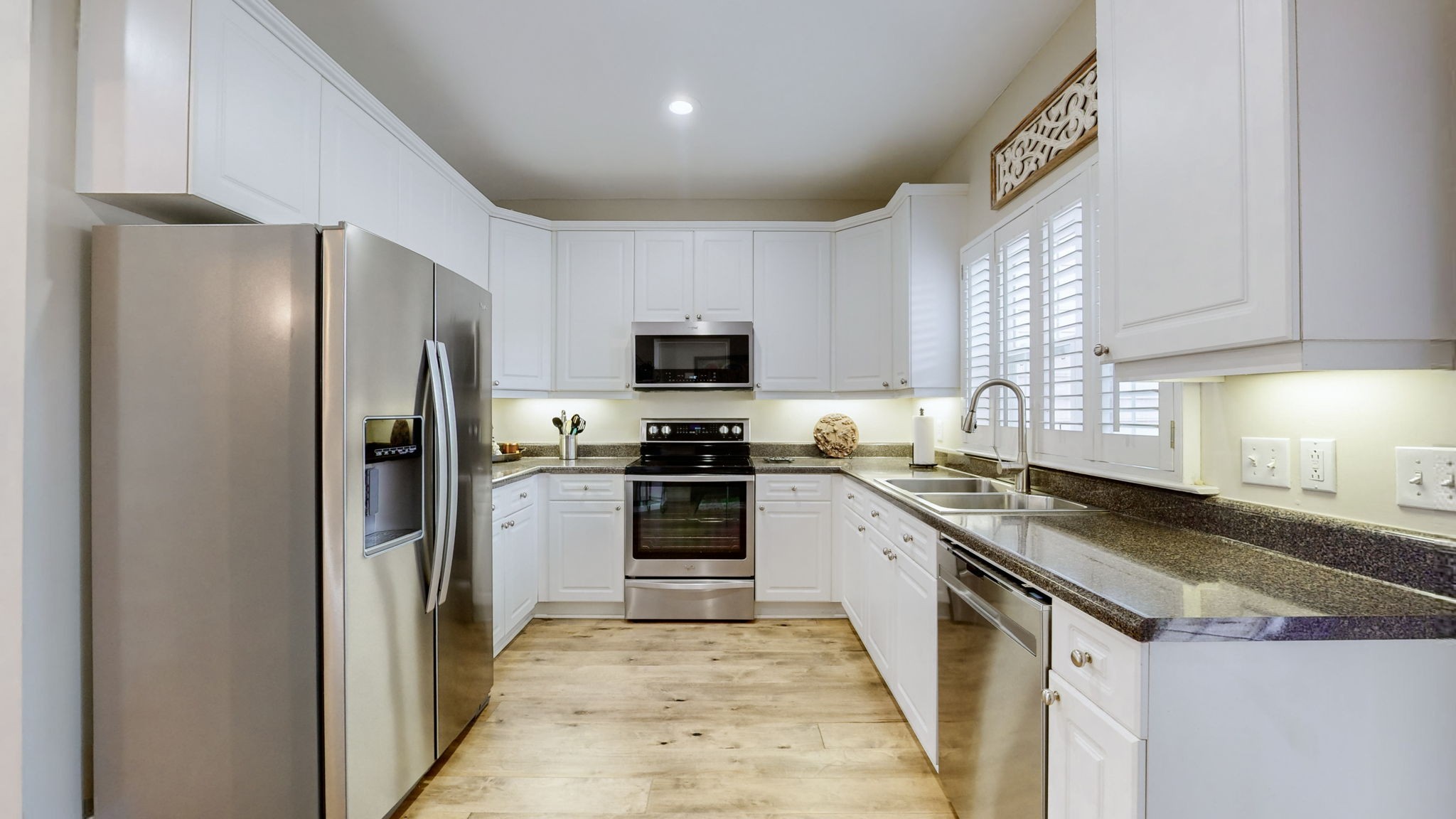 2117 Gold Valley Dr