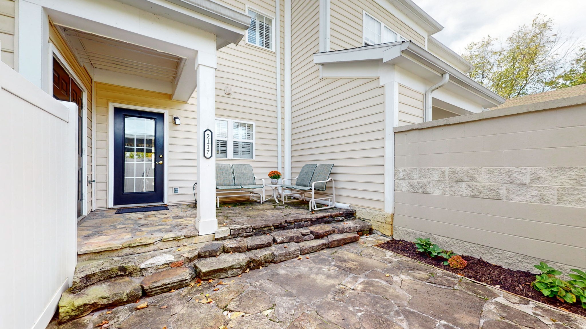 2117 Gold Valley Dr