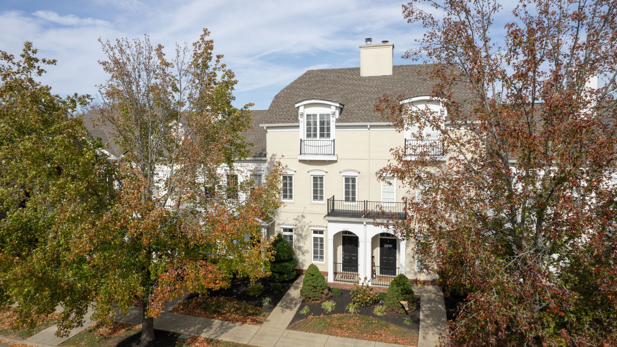2117 Gold Valley Dr