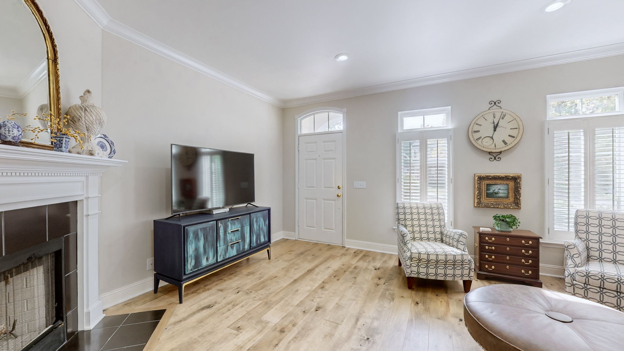 2117 Gold Valley Dr