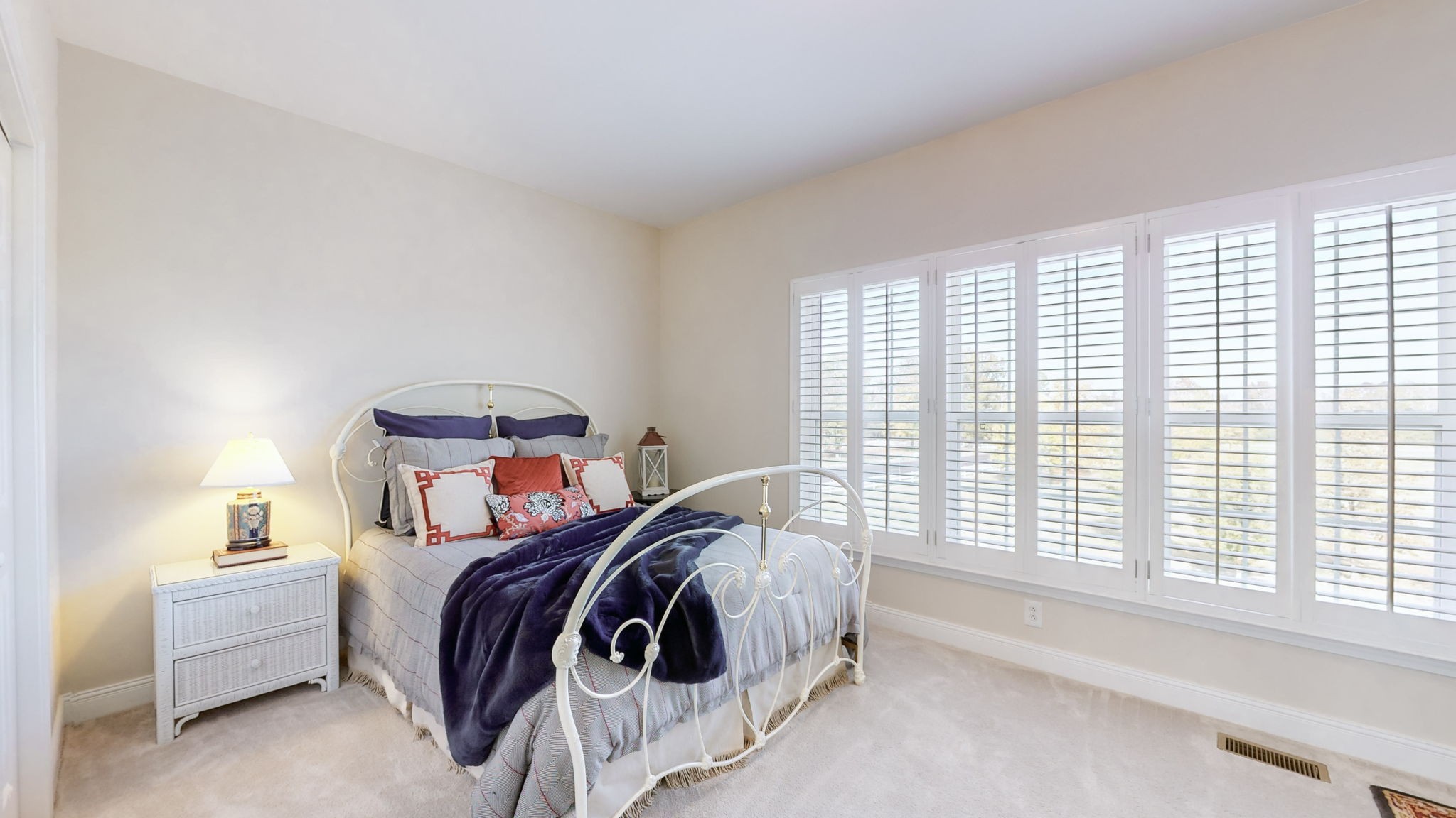 2117 Gold Valley Dr