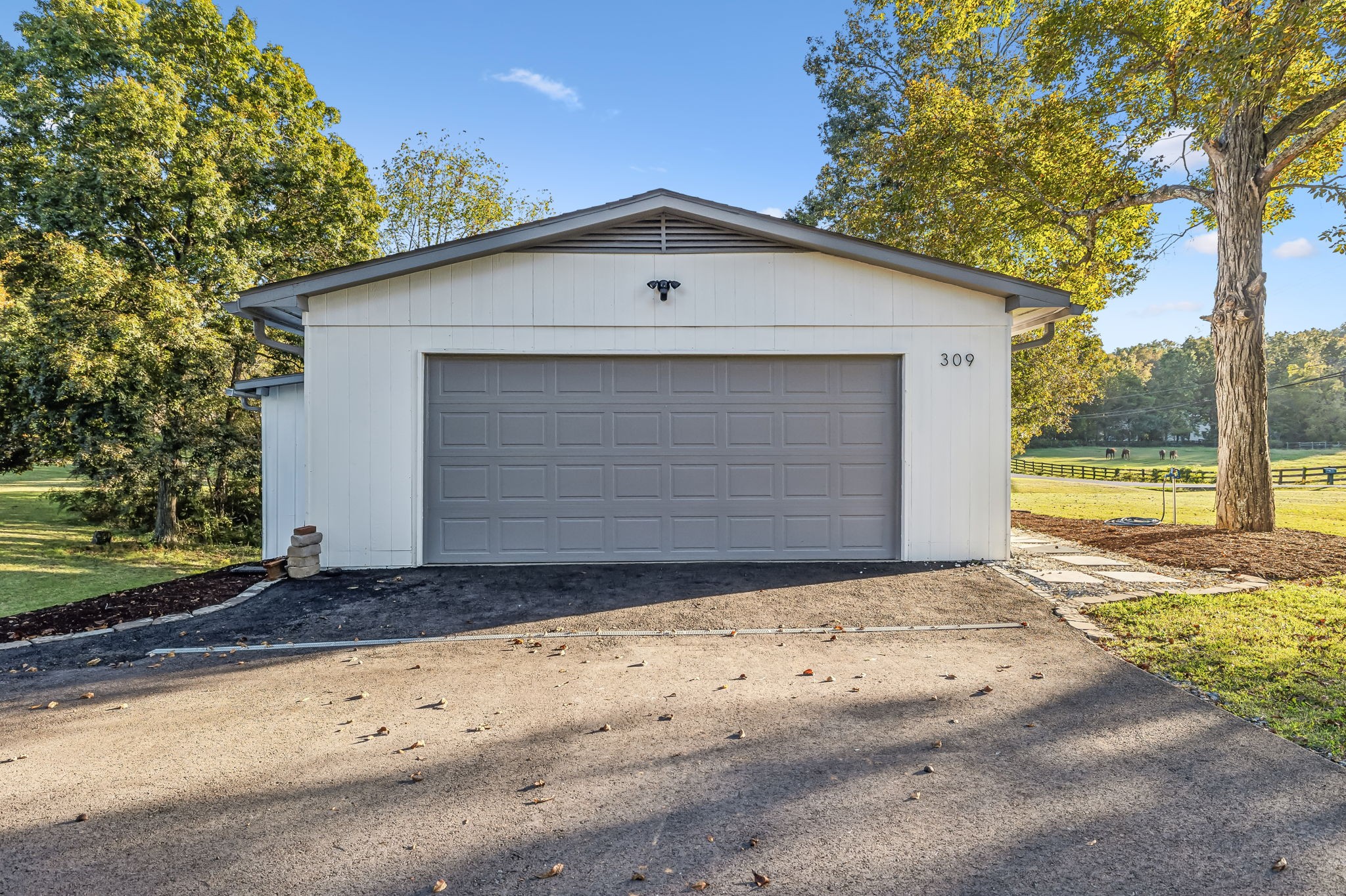 309 Kingwood Ln