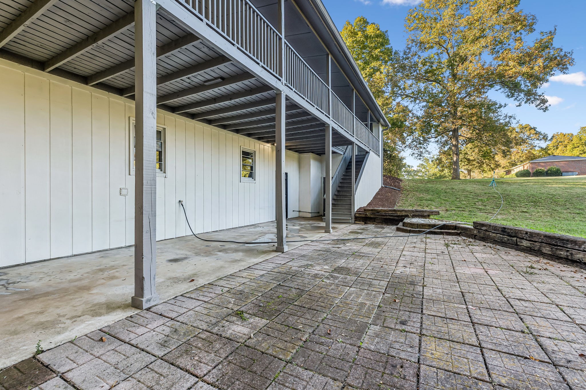 309 Kingwood Ln